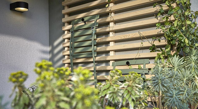 photo d'un balcon pour recevoir industriel, végétalisé