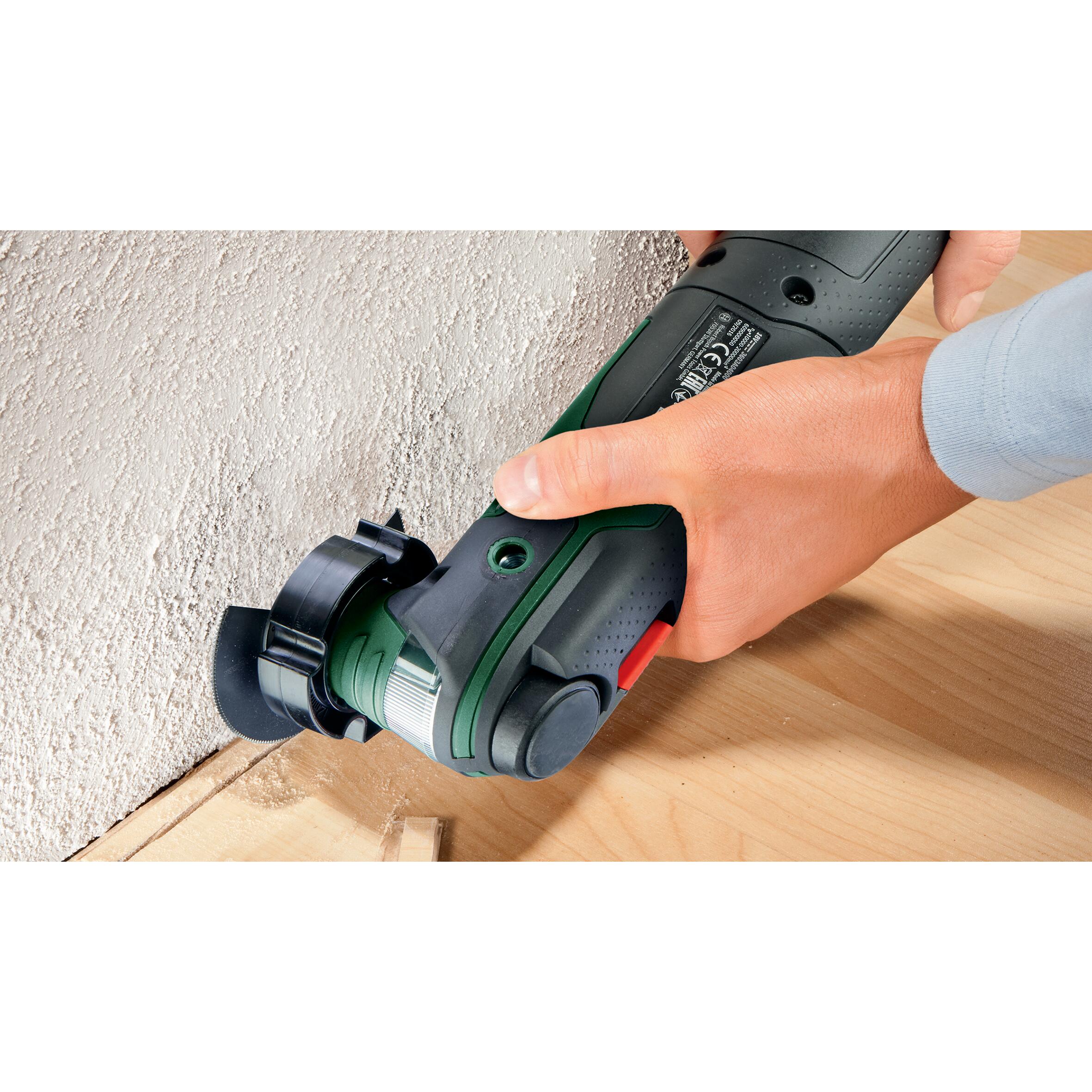 Bosch AdvancedMulti 18 - Multiutensile Senza Batteria Per Casa E Giardino Con Set Accessori Universali, Sistema 18V