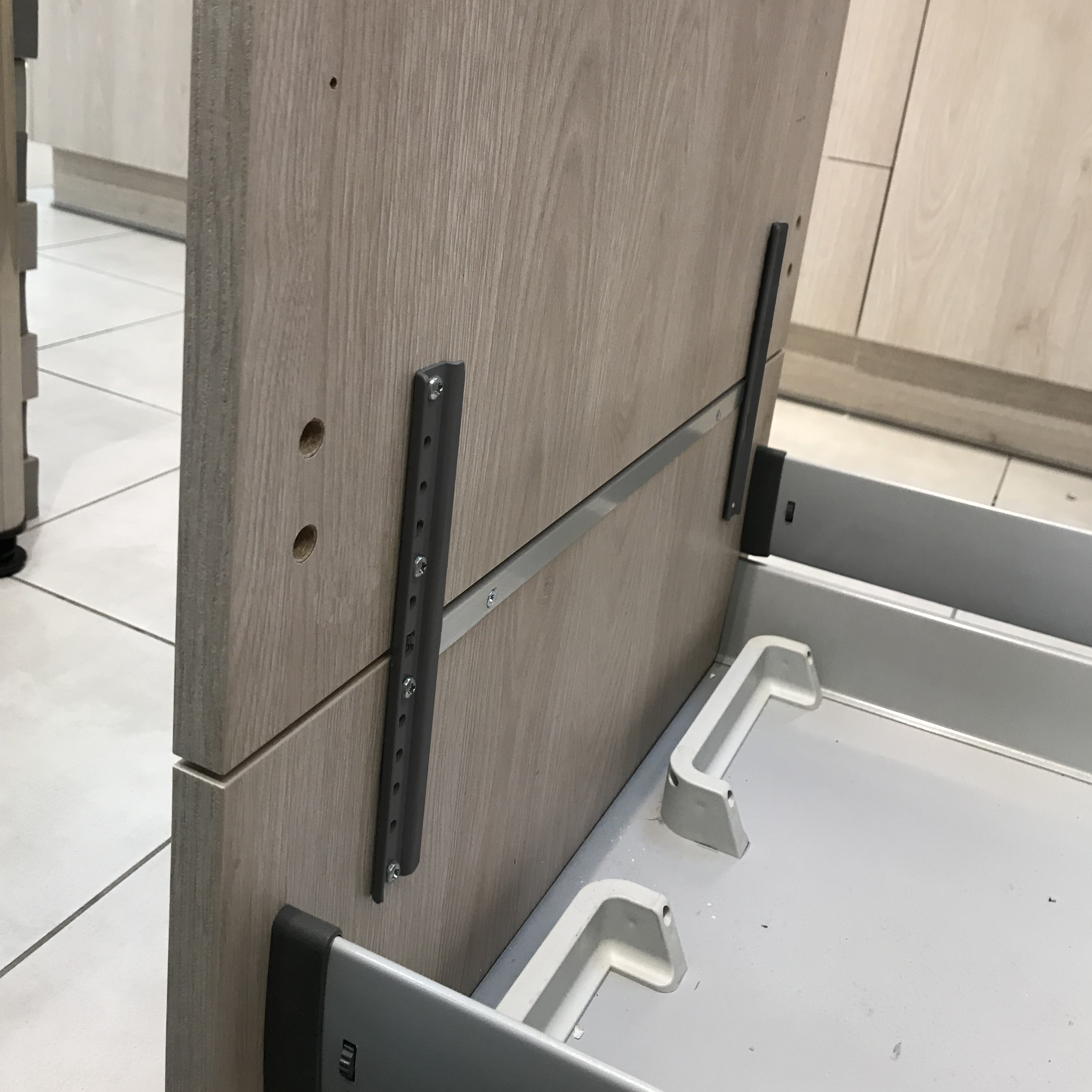 Listwy mocujące do frontów cargo wysokiego 2 szt. - 5