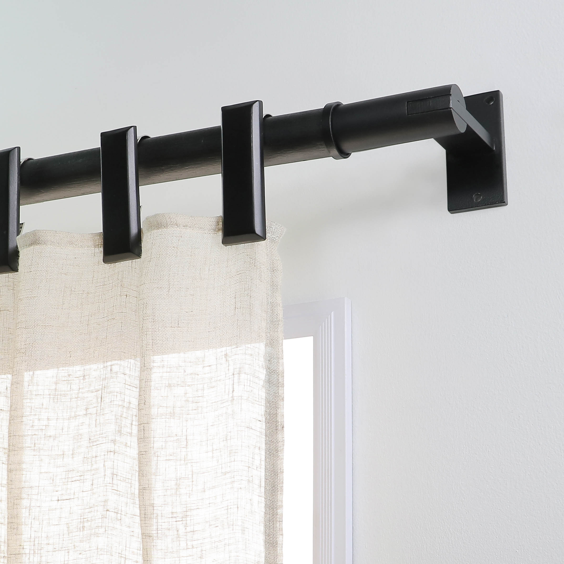 Lot de 2 embouts pour barre à rideau , Diam.28 mm noir Atelier, MOBOIS - 3