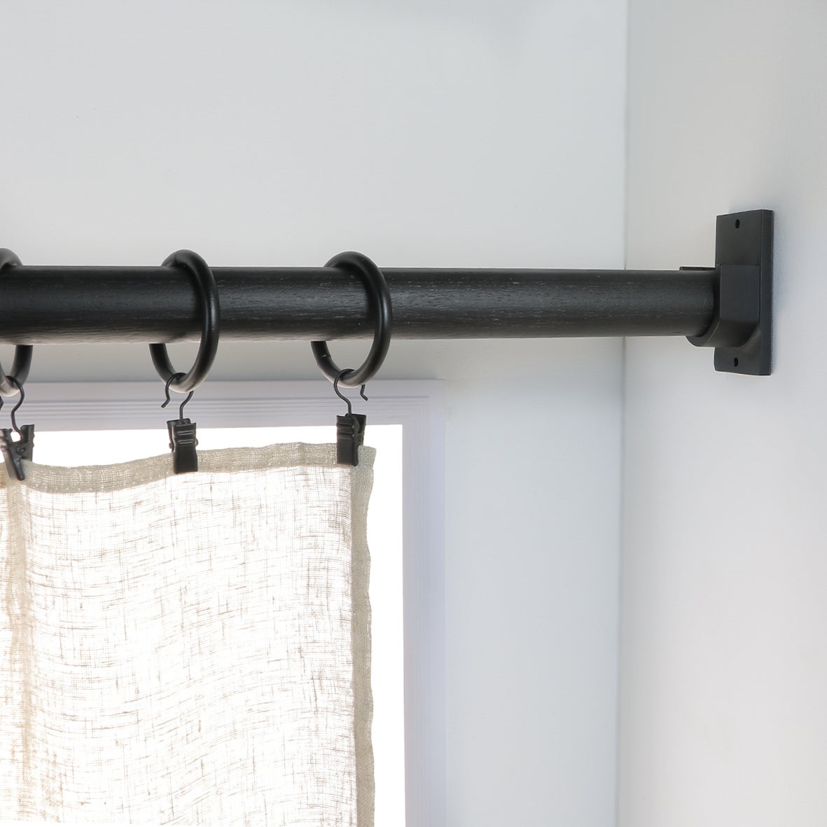 Support pour tringle à rideau Atelier 28mm noir verni MOBOIS - 3