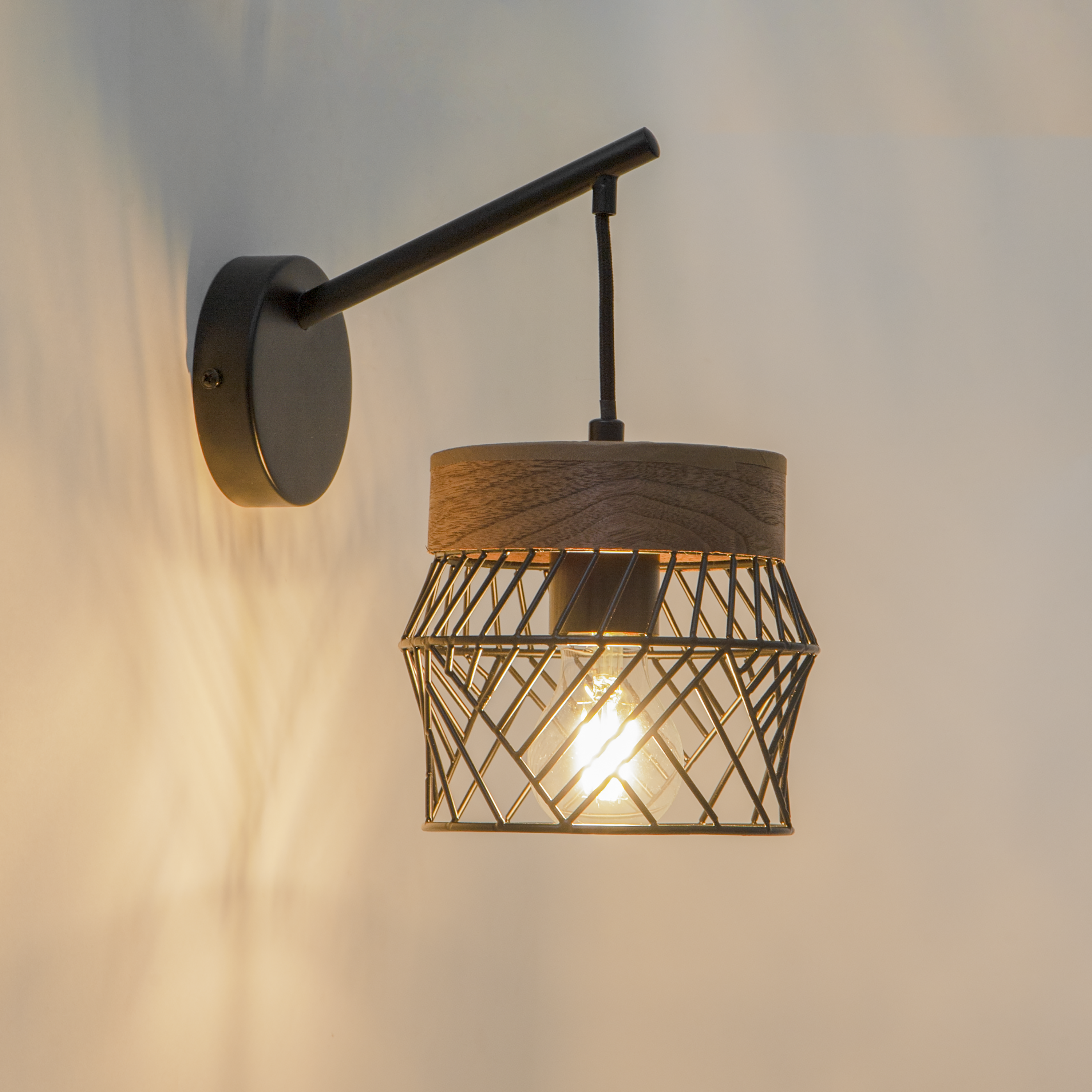 Kinkiet Kanel czarny z drewnem E27 Inspire - 4