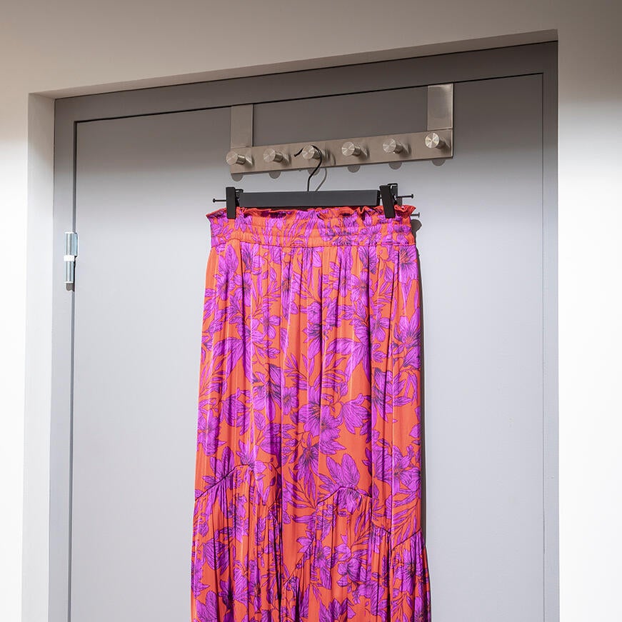 Cintre pantalon et jupe bois noir, H.11.3 x l.34 x P.1.2 cm - 3