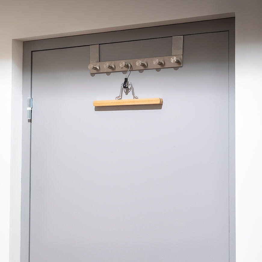 Cabide para calça e saia 28 cm madeira Spaceo - 13