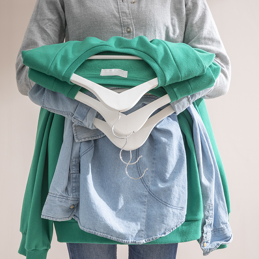 Pack 4 cabides madeira branco SPACEO - 10