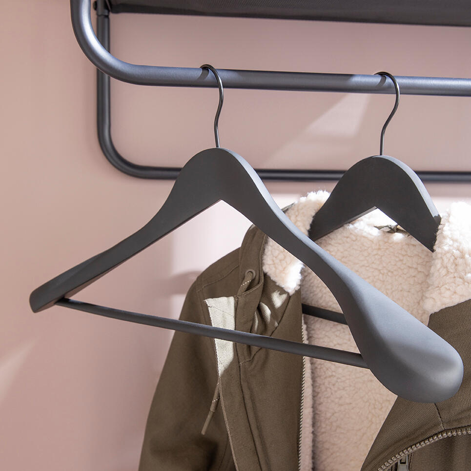 Cabide ombros largos SPACEO MADEIRA PRETO - 14