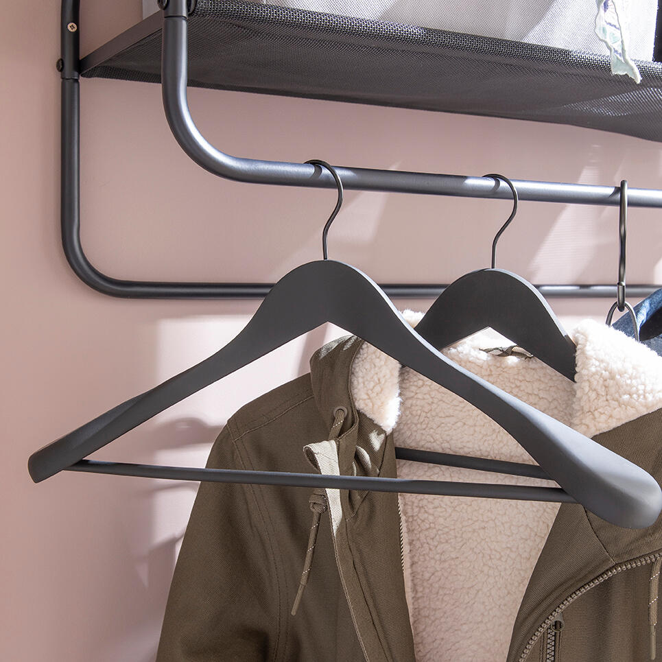 Cabide ombros largos SPACEO MADEIRA PRETO - 10