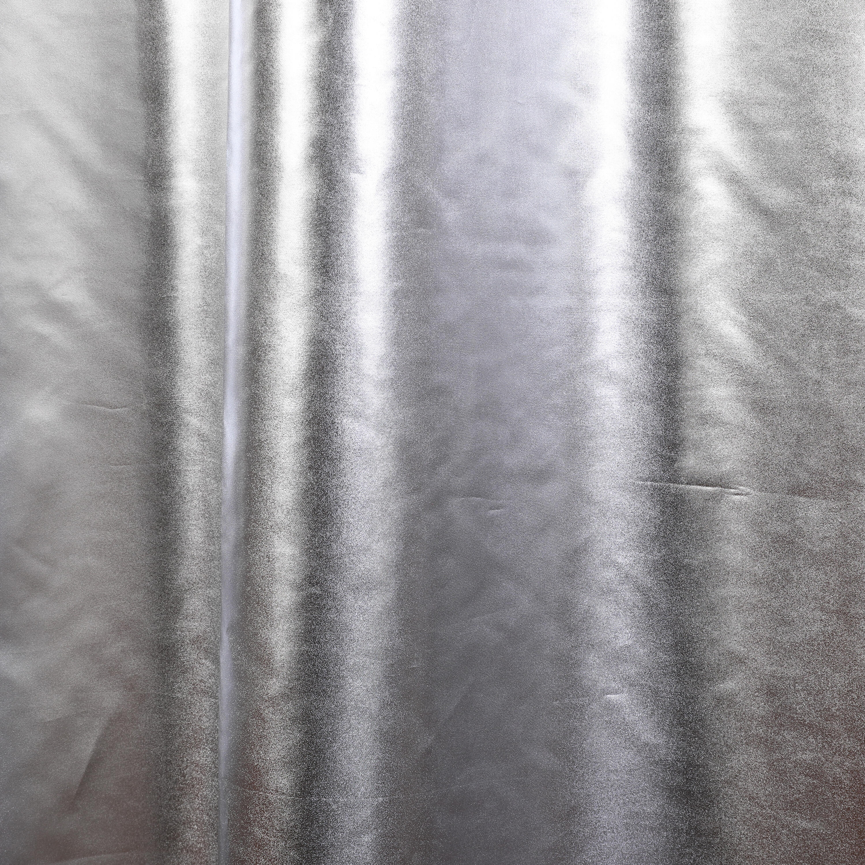 Podbitka termoizolacyjna Carlton Silver do zasłon na taśmie i przelotkach 135 x 265 cm Inspire - 3