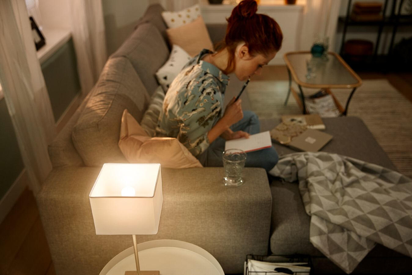 2 ampoules led connectées sphérique E14, 470Lm = 40W, blanc chaud, PHILIPS HUE - 3