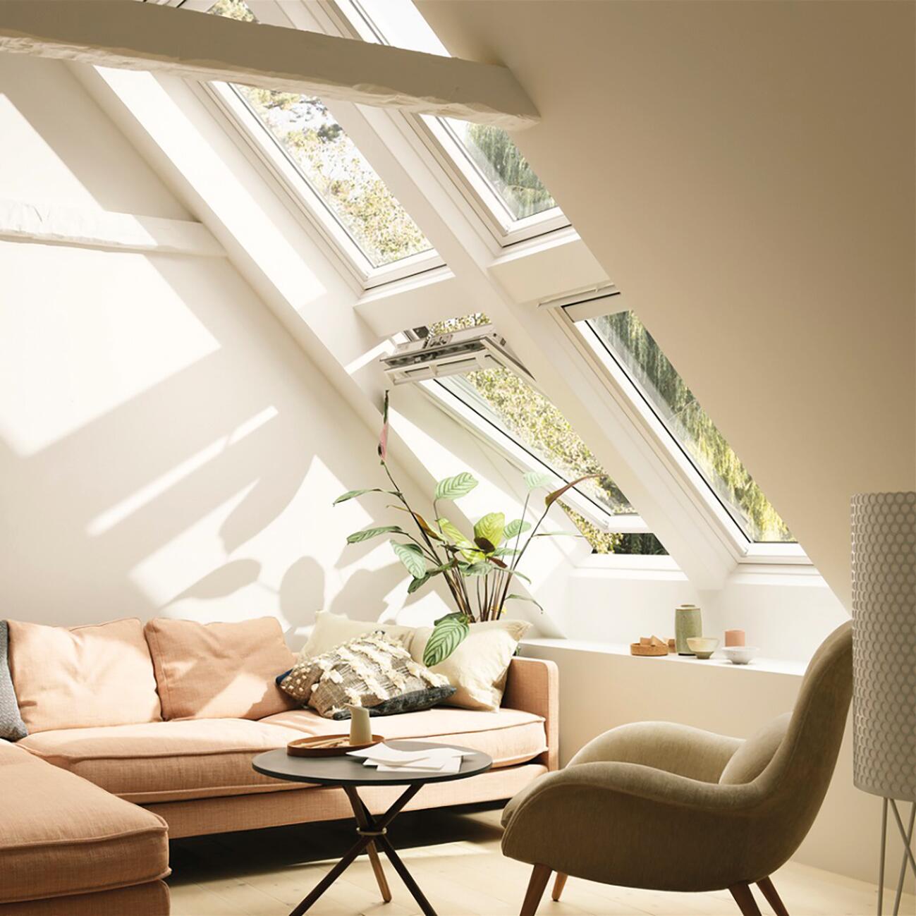 Finestra Da Tetto VELUX GVK - In Poliuretano Nero, Vetri Isolanti, Per Tetti Inclinati 20&deg;-60&deg;