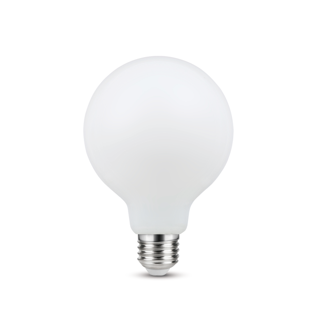 Lâmpada LED E27 Globo 95mm opaco 806lm luz branco quente 2700k com filtro que permite emitir luz mais natural Lexman