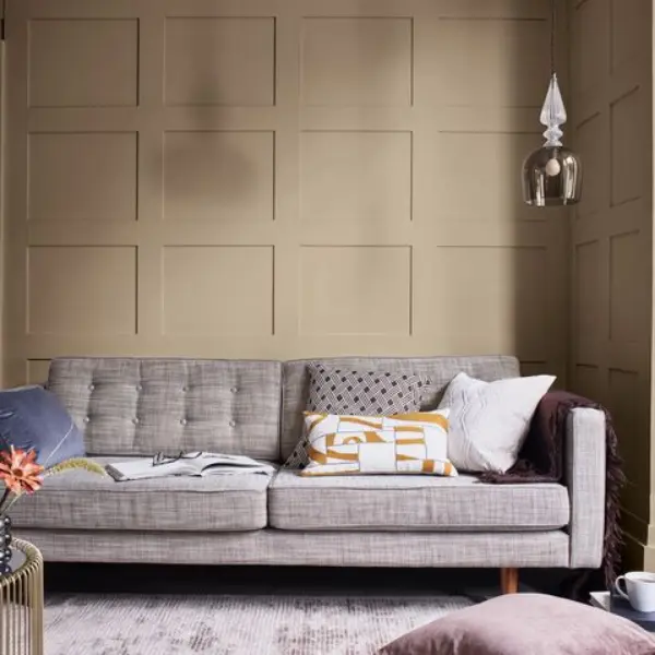 Peinture intérieur couleur tendance marron Terre d'Argile Dulux Valentine, gamme Crème de Couleur. Peinture marron séjour, pièce de vie. Terre d'Argile, couleur de l'année 2021 Dulux Valentine - 2