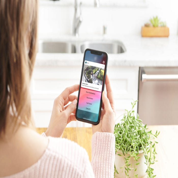 Caméra de surveillance extérieure connectée, ARLO Essential spotlight