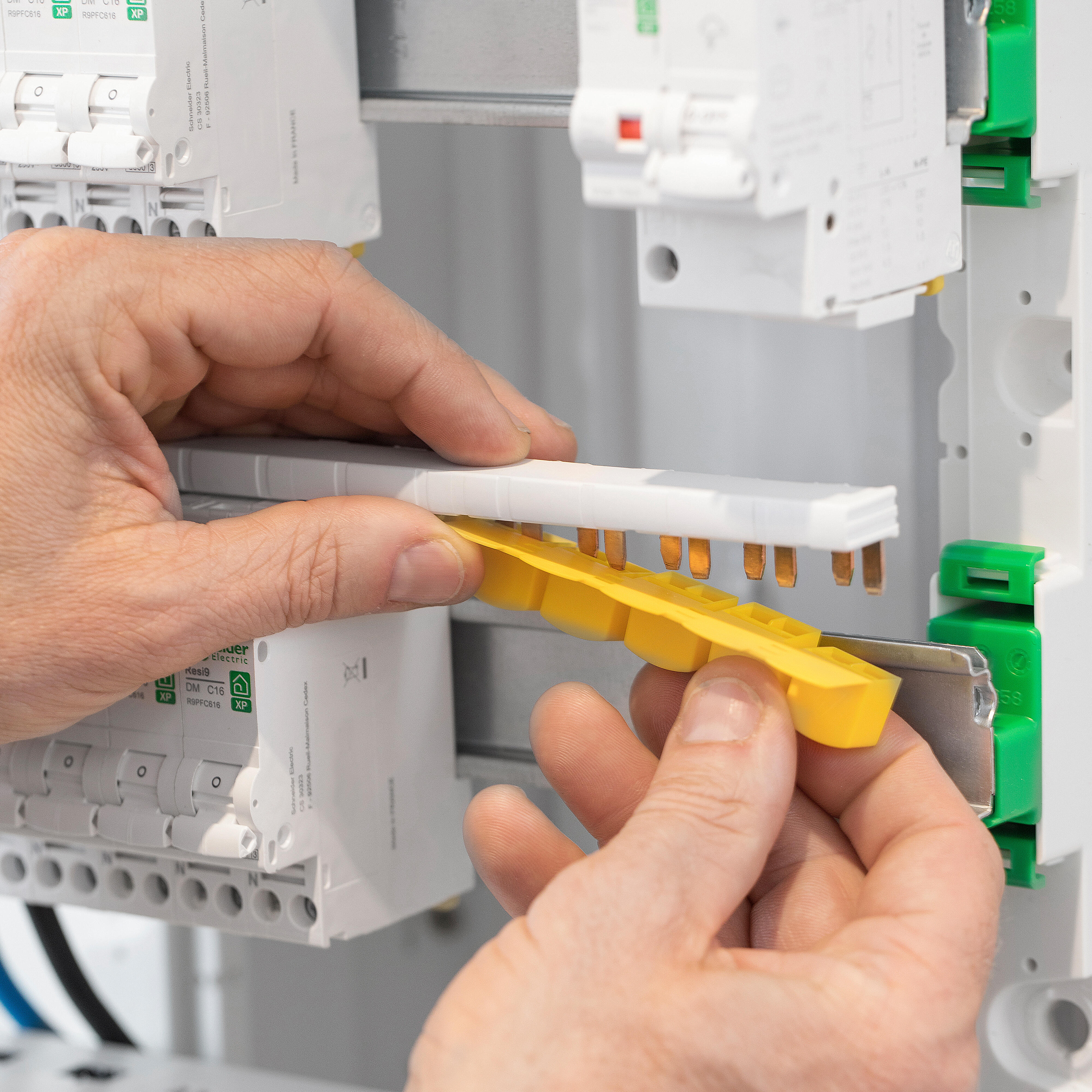 Peigne monobloc 1P+N 63A 13 modules Resi9 XP, SCHNEIDER ELECTRIC - 3