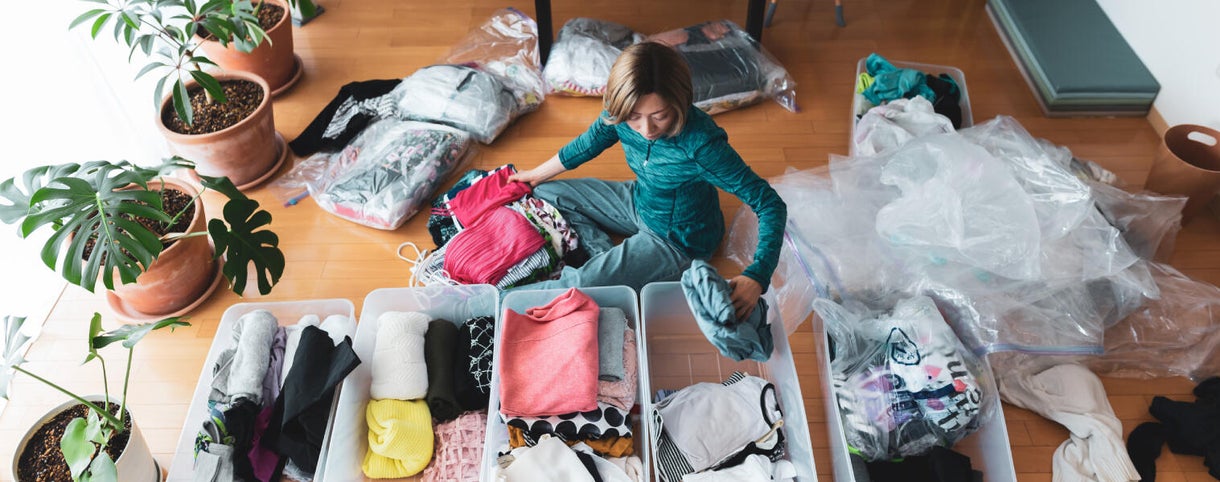 Sacs pour ranger clearance les vetements sous vide