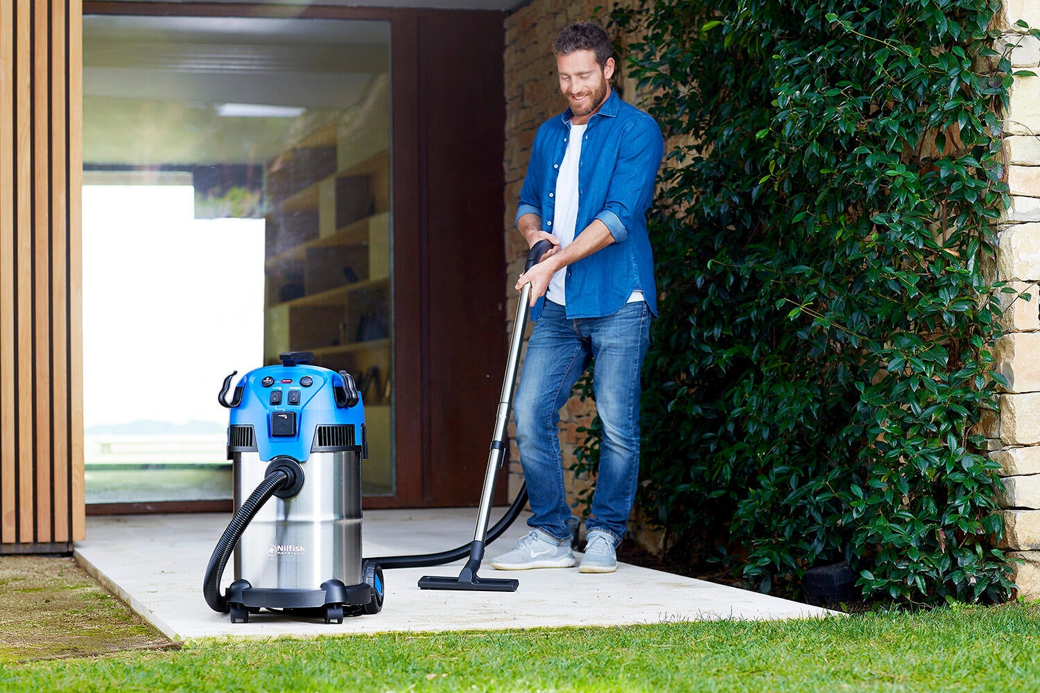 Aspirateur de chantier eau et poussières NILFISK MULTI II 30 VSC INOX, 21 kPa, 3 - 6