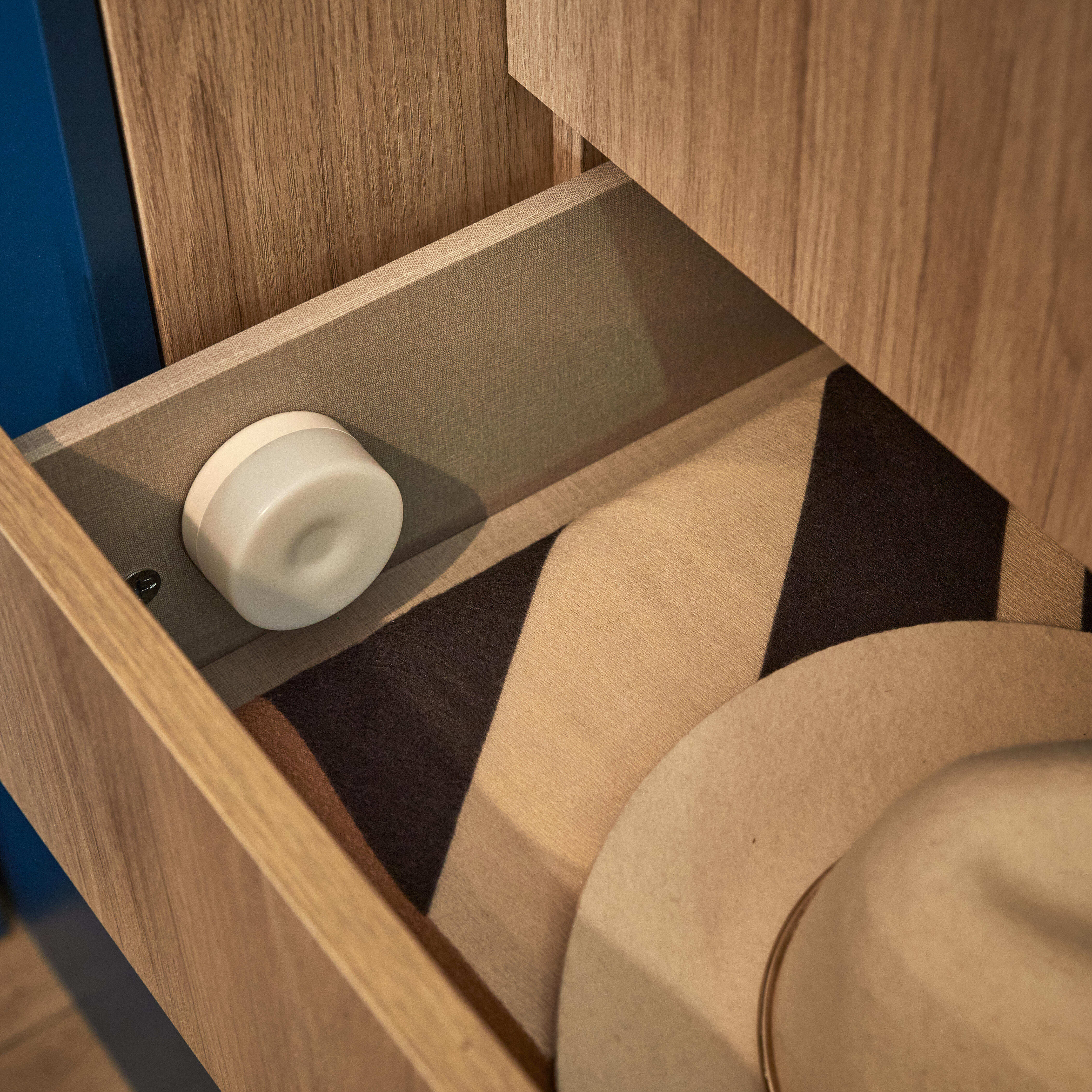 Eclairage LED rechargeable USB Dot it, blanc neutre, high LEDVANCE - 2