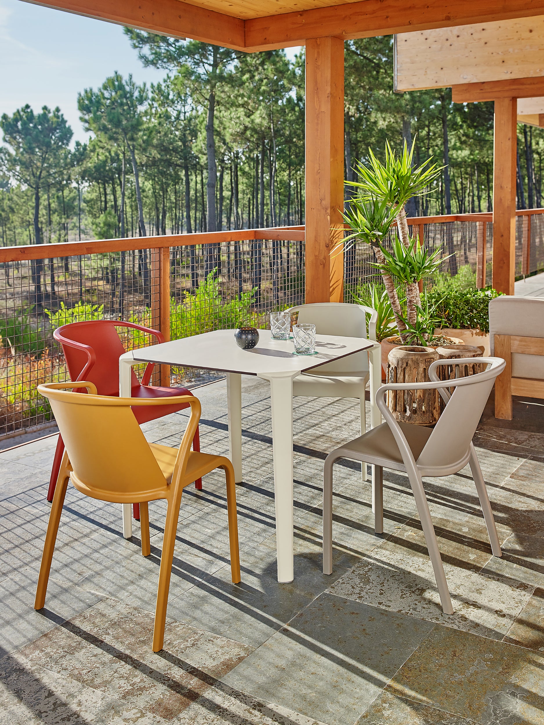 Fauteuil de jardin en polypropylène Fado-ft-taupe - EZPELETA - 4