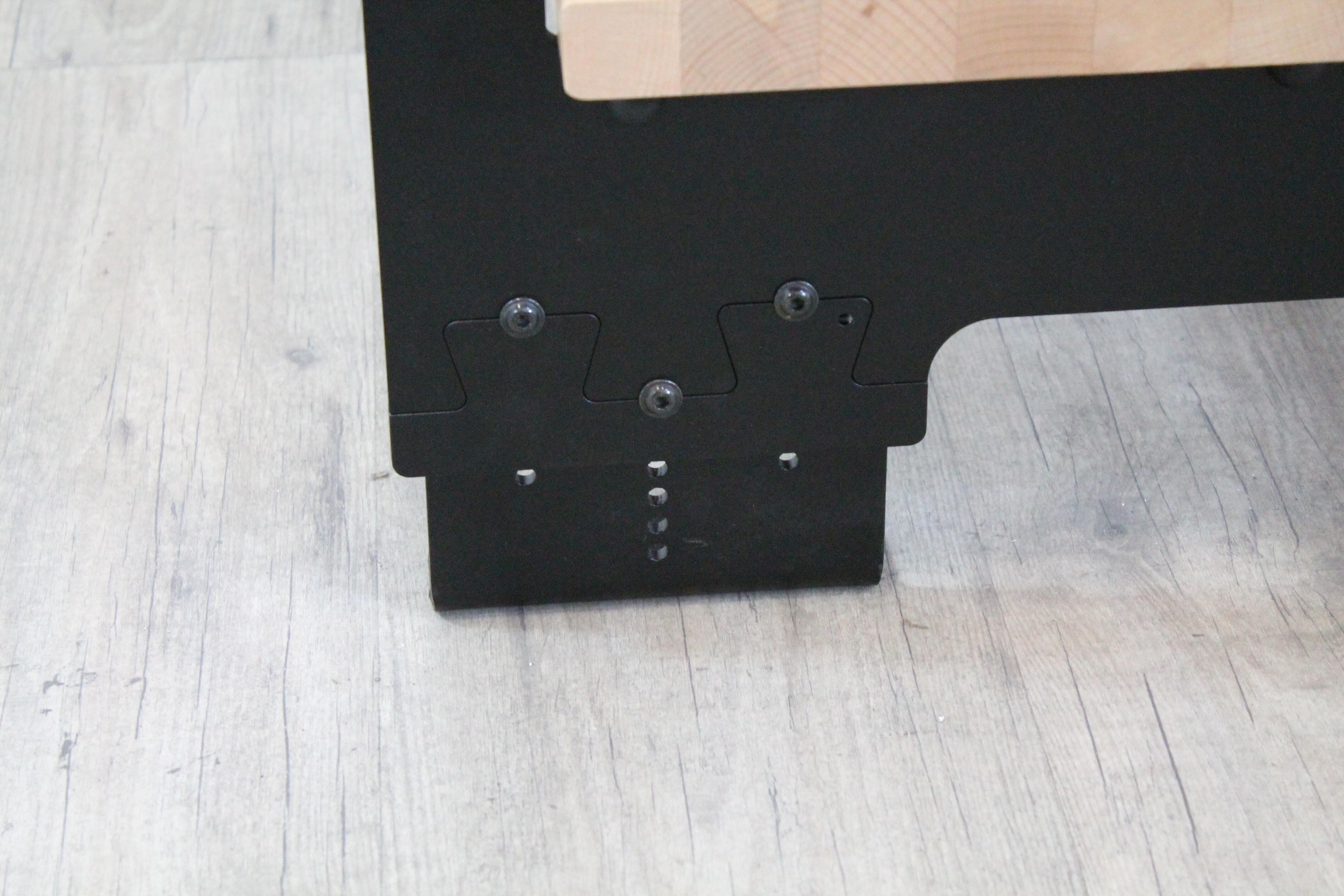 Escalier 1/4 t. bas révers. acier noir Crémaillère 14 mar. frêne brut , l.85 cm - 3