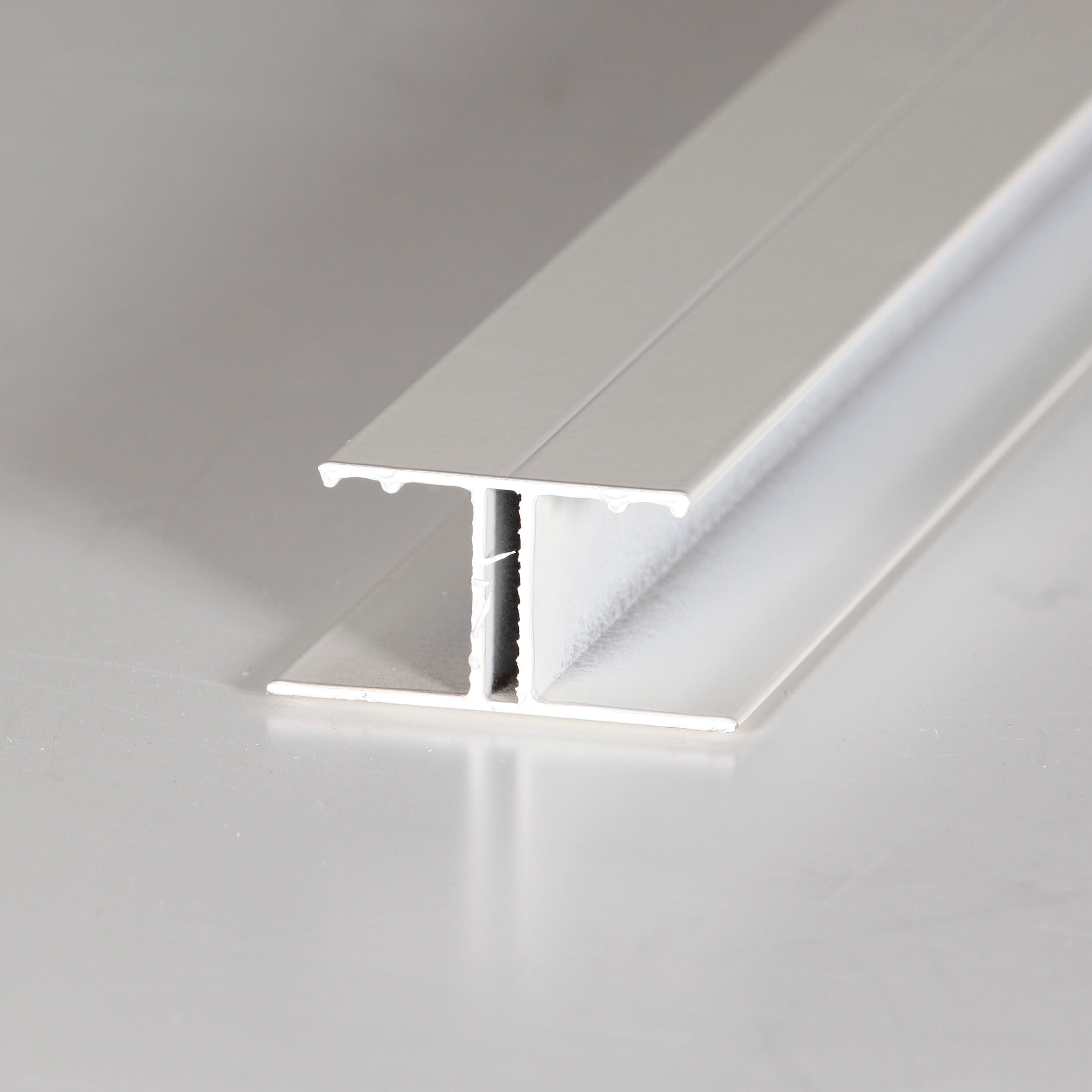 Profil jonction pour plaque ep. 32 mm blanc laqué, L.4 m - 2