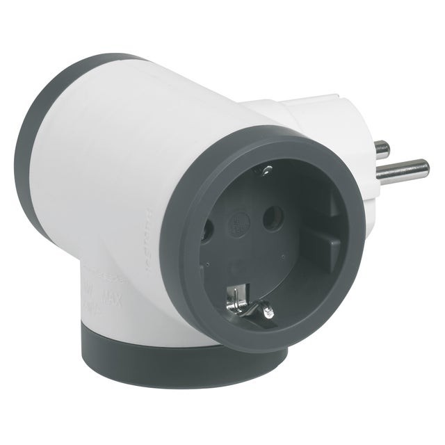 Ficha tripla reta 2P+T lateral BR/CZ Legrand