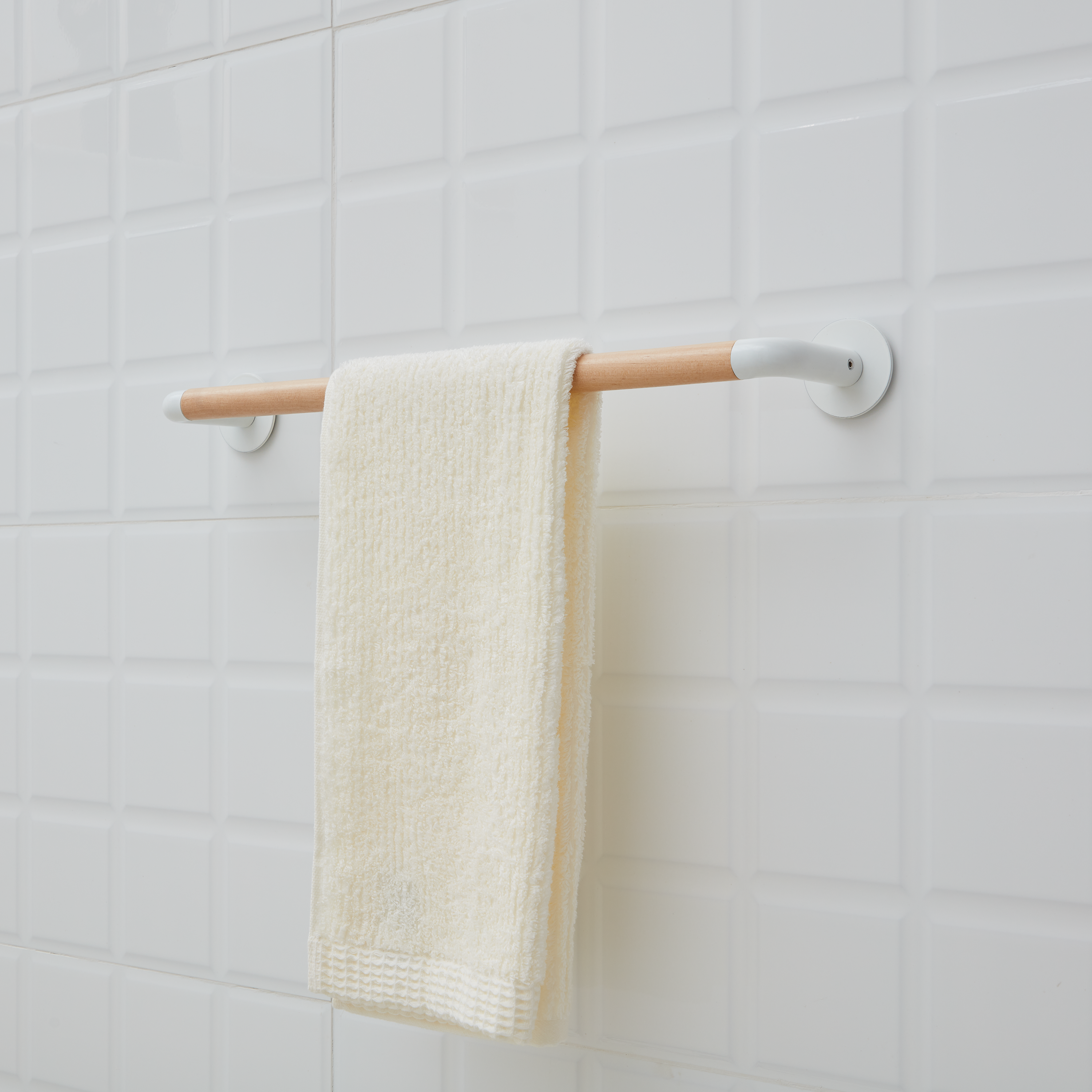 Wieszak ścienny na ręcznik Scandi Sensea - 4