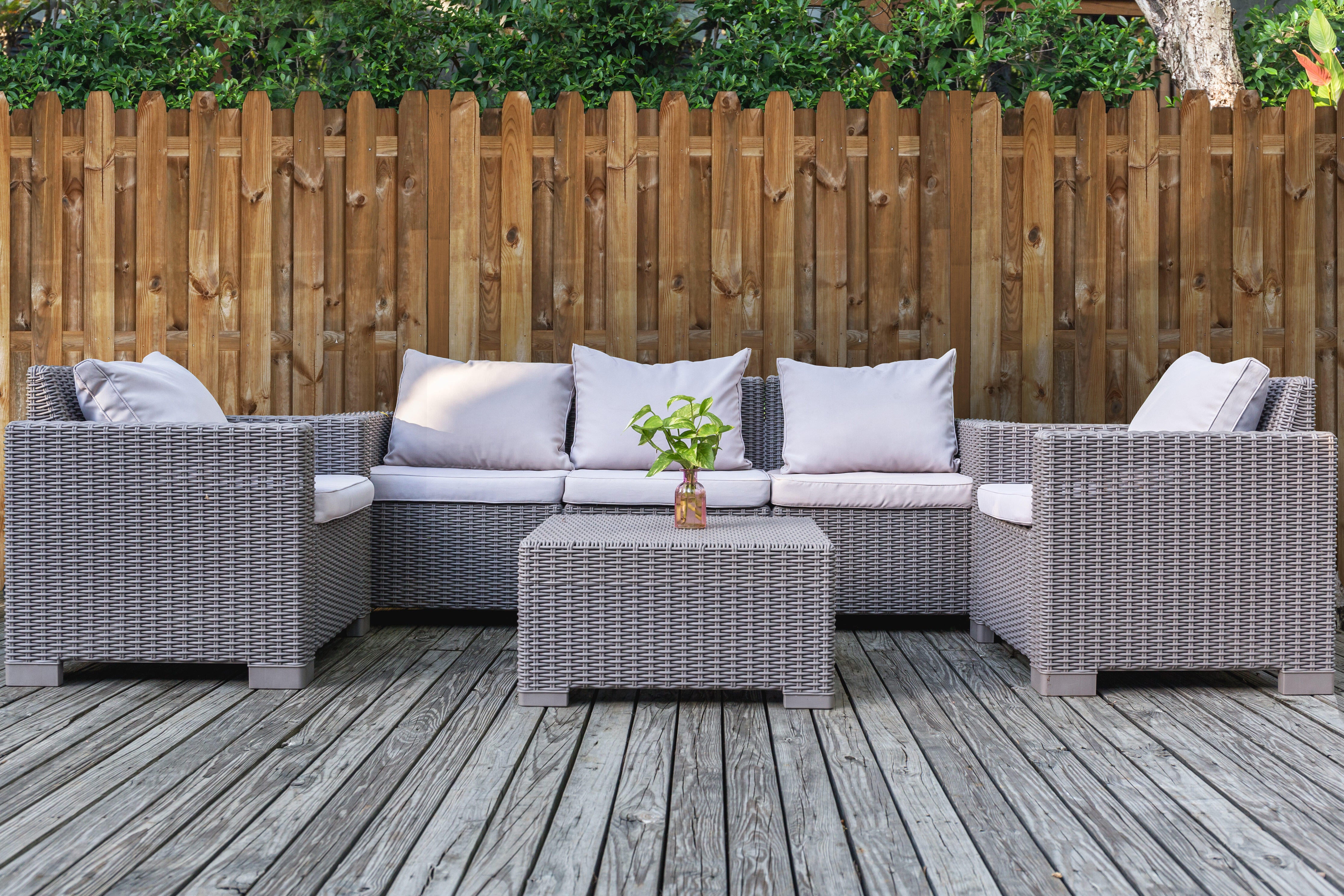 Comment clôturer son jardin : Guide pratique et astuces media