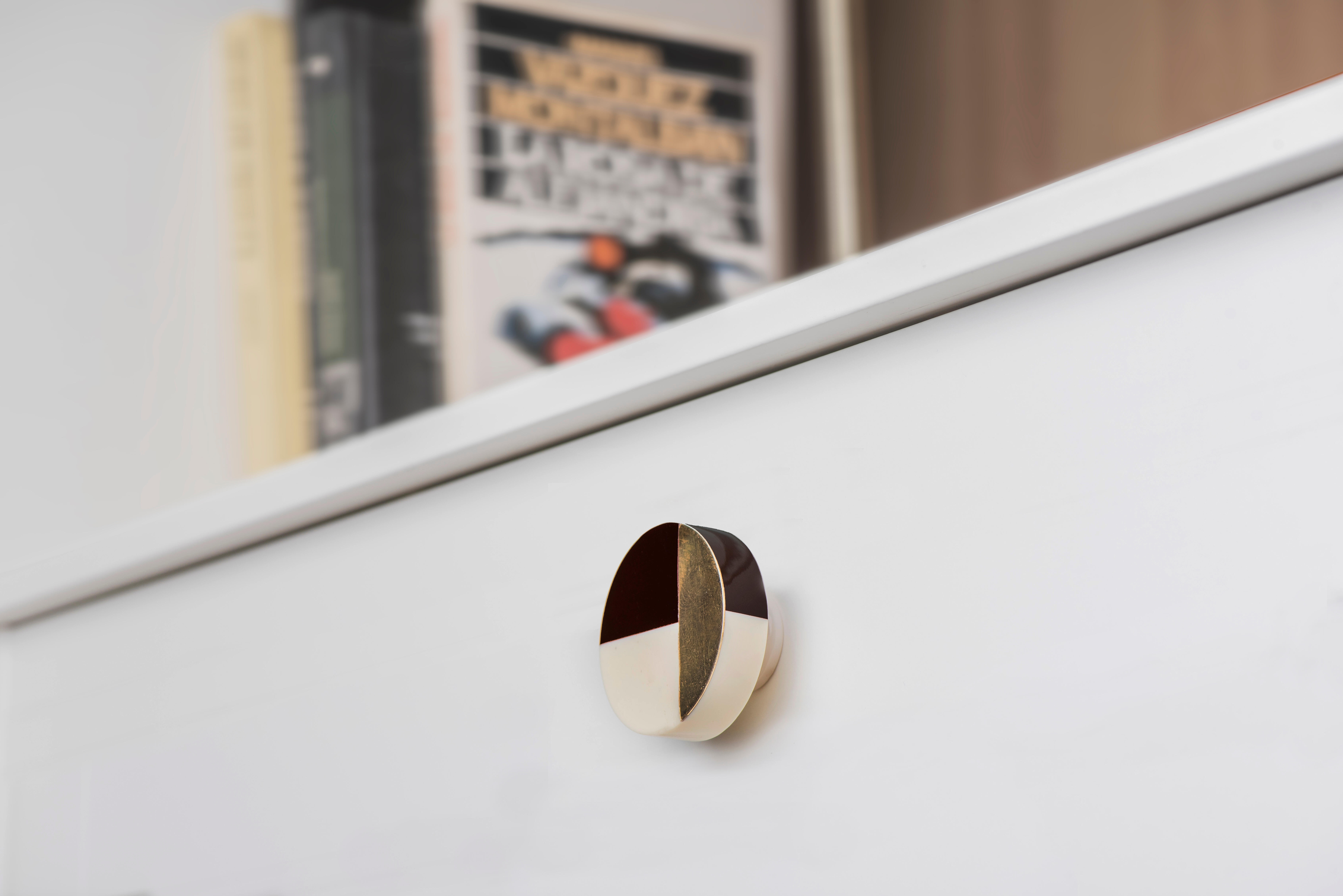 4 boutons de meuble ronds Chic, abs noir / blanc / doré laitonné, Diam.39 mm - 2