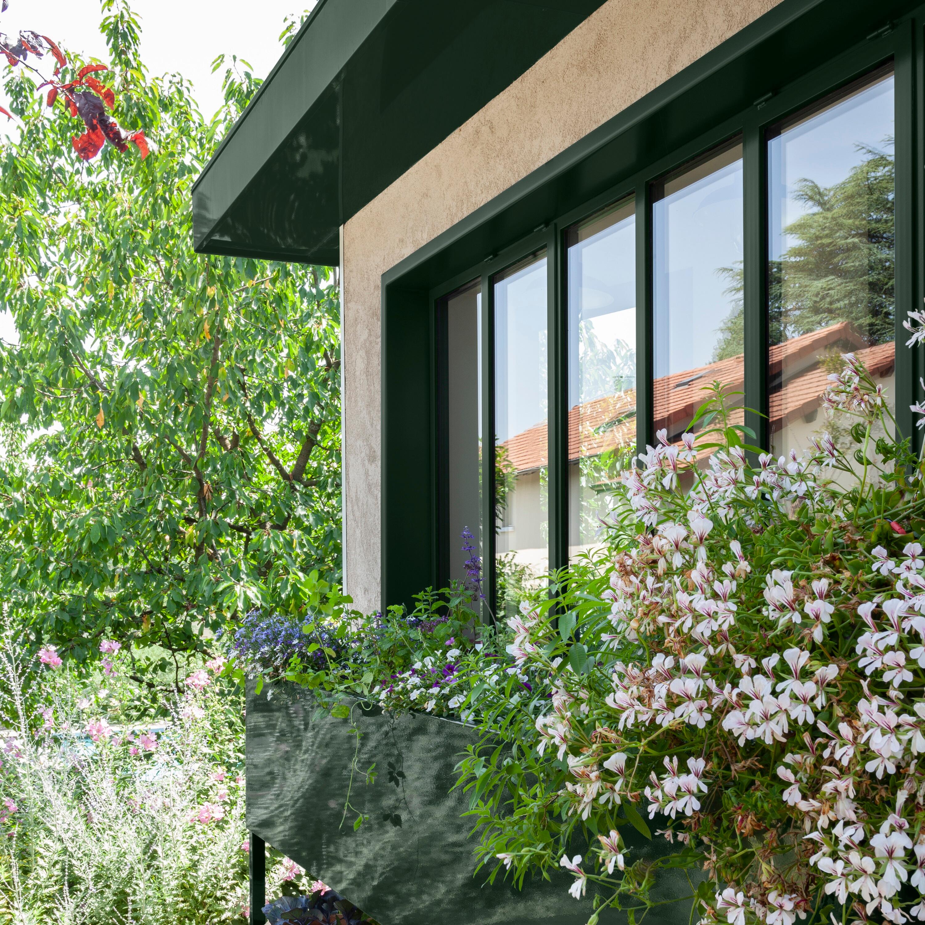 Peinture extérieure fer Climats extrêmes® V33 vert omorika brillant 0.5l - 3