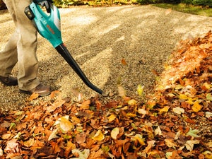 Soffiatore aspiratore a scoppio soffia aspira foglie a motore pulizia  giardino 9770845