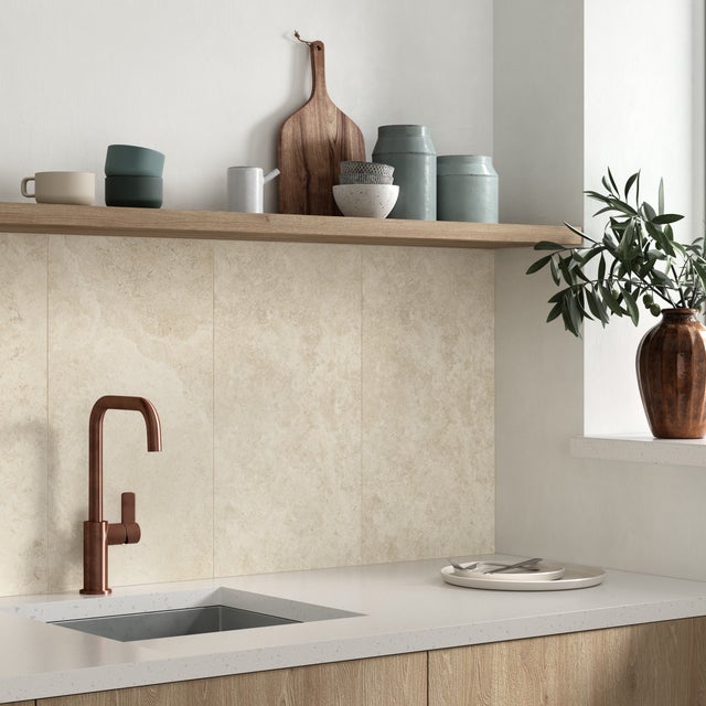 Carrelage mur intérieur effet travertin beige clair Sweet l.30.5 x L.56 cm