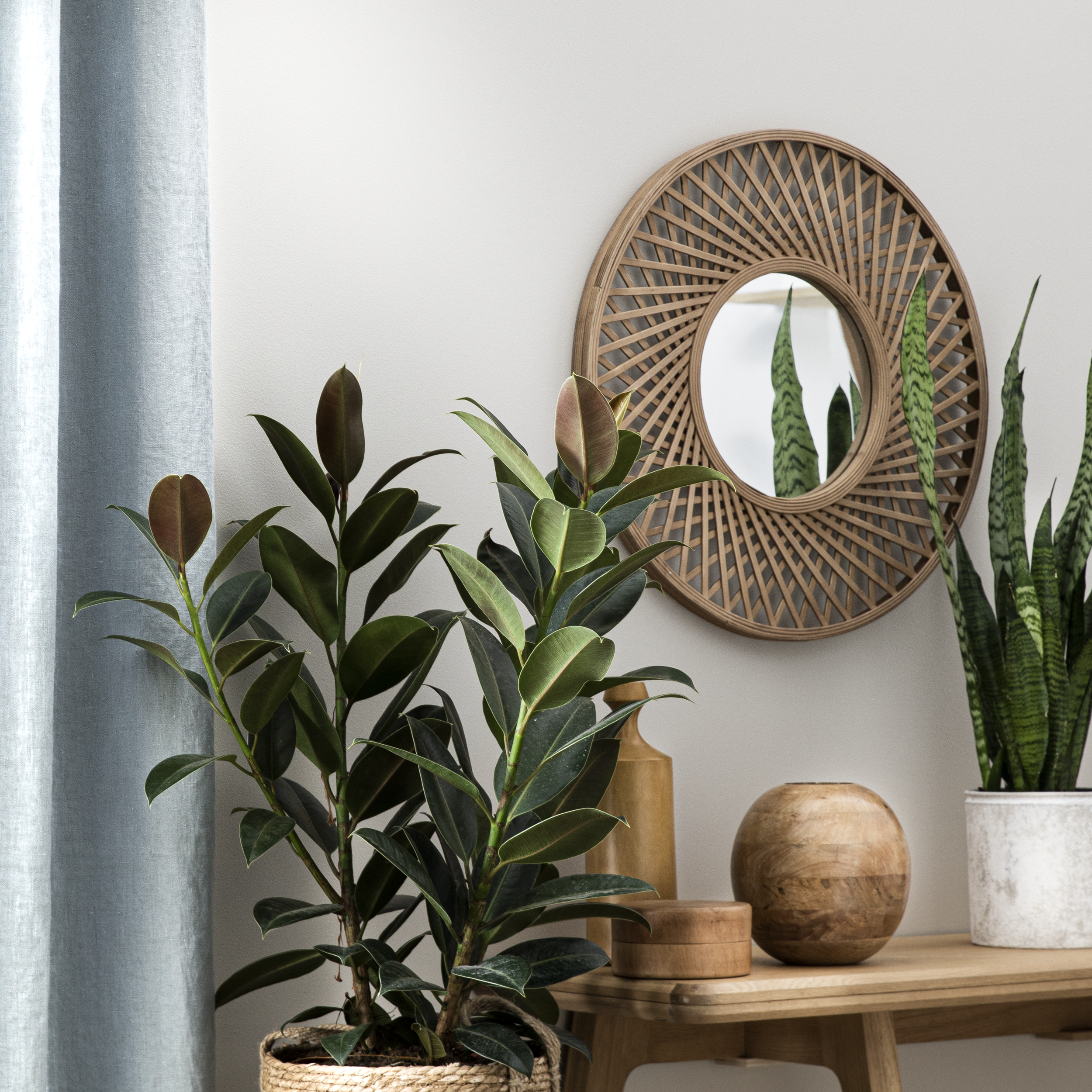 Espejo enmarcado de pared redondo Rosace bambú natural mate INSPIRE de 60 cm de diámetro - 3