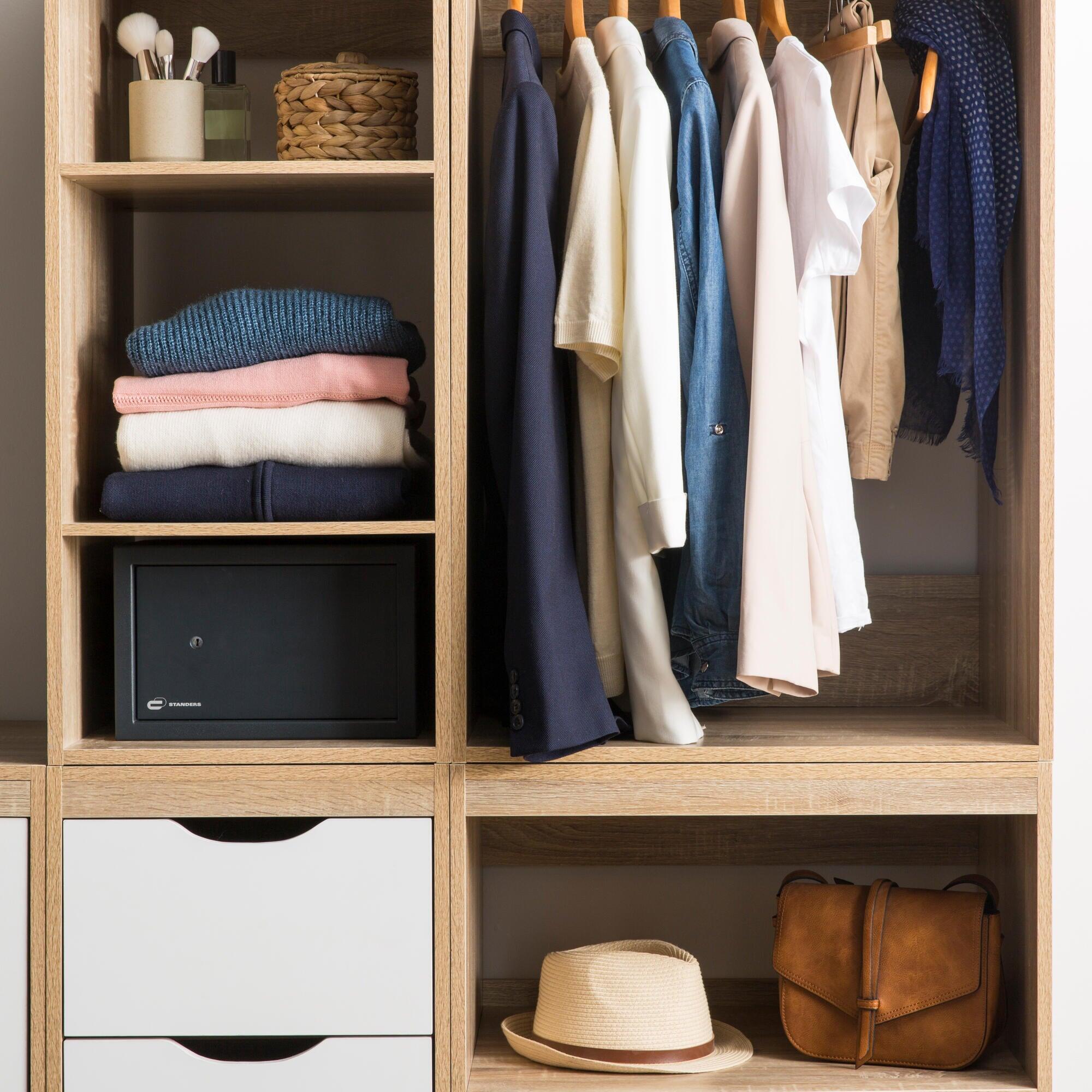 Coffre-fort à clé STANDERS Sft-25kbl1-23h H.23 x l.35 x P.25 cm, 16L - 8