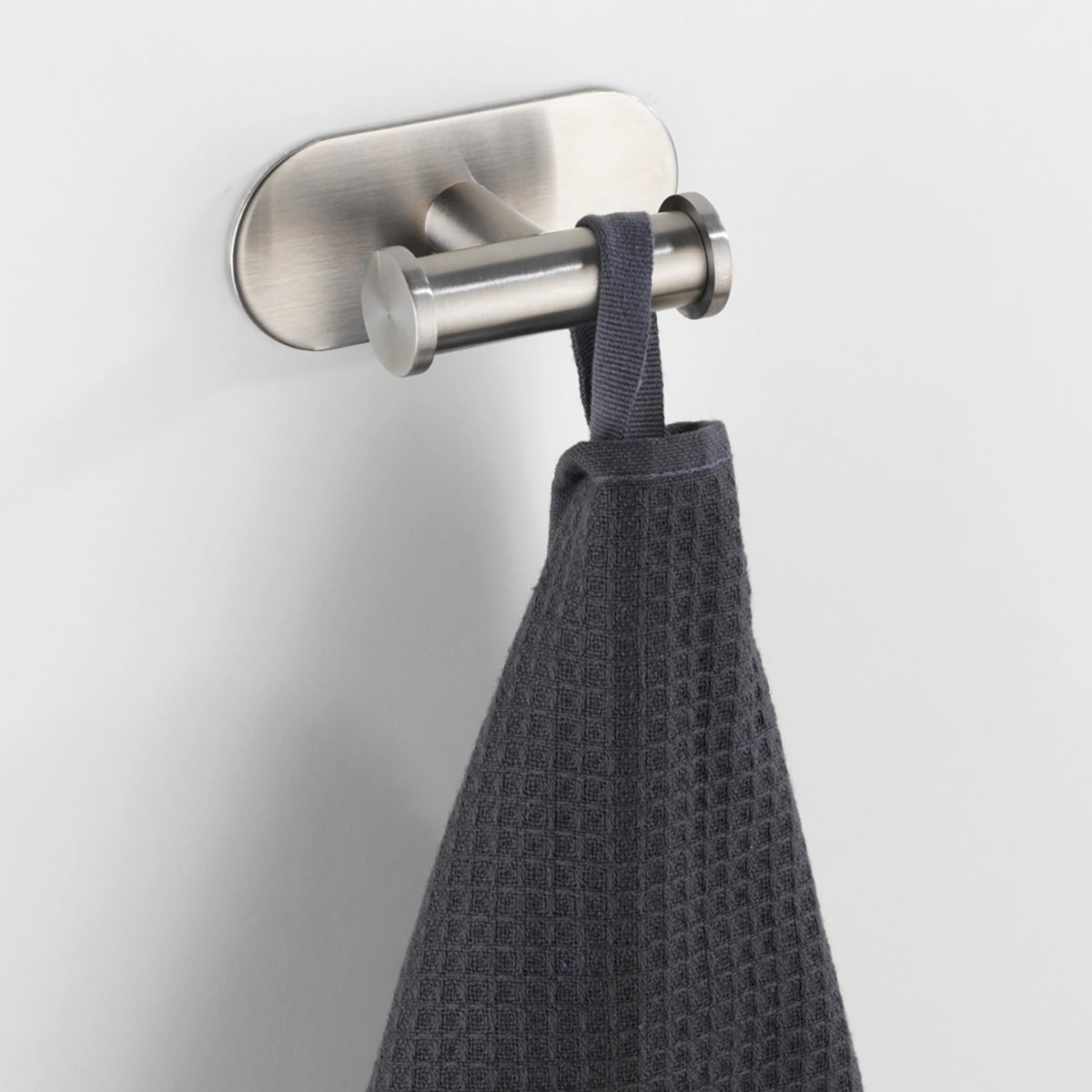 Gancio adesivo WENKO Appendiabiti doppio Orea lucido in inox  grigio 2 ganci H45 X L65 mm  portata max 10 Kg - 2