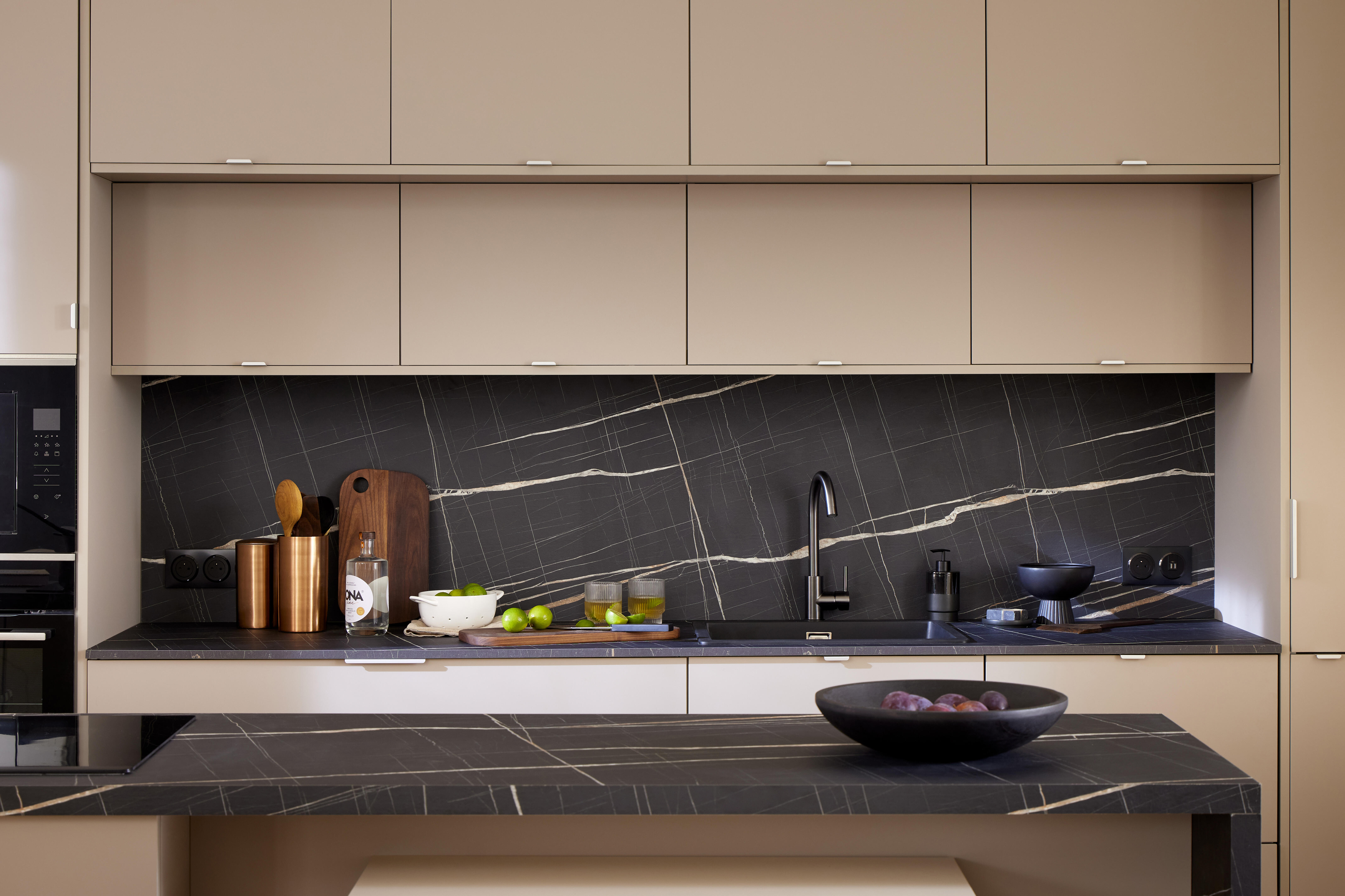 Korpus szafki kuchennej wiszącej 60x35x76.8 cm biały Delinia iD - 6