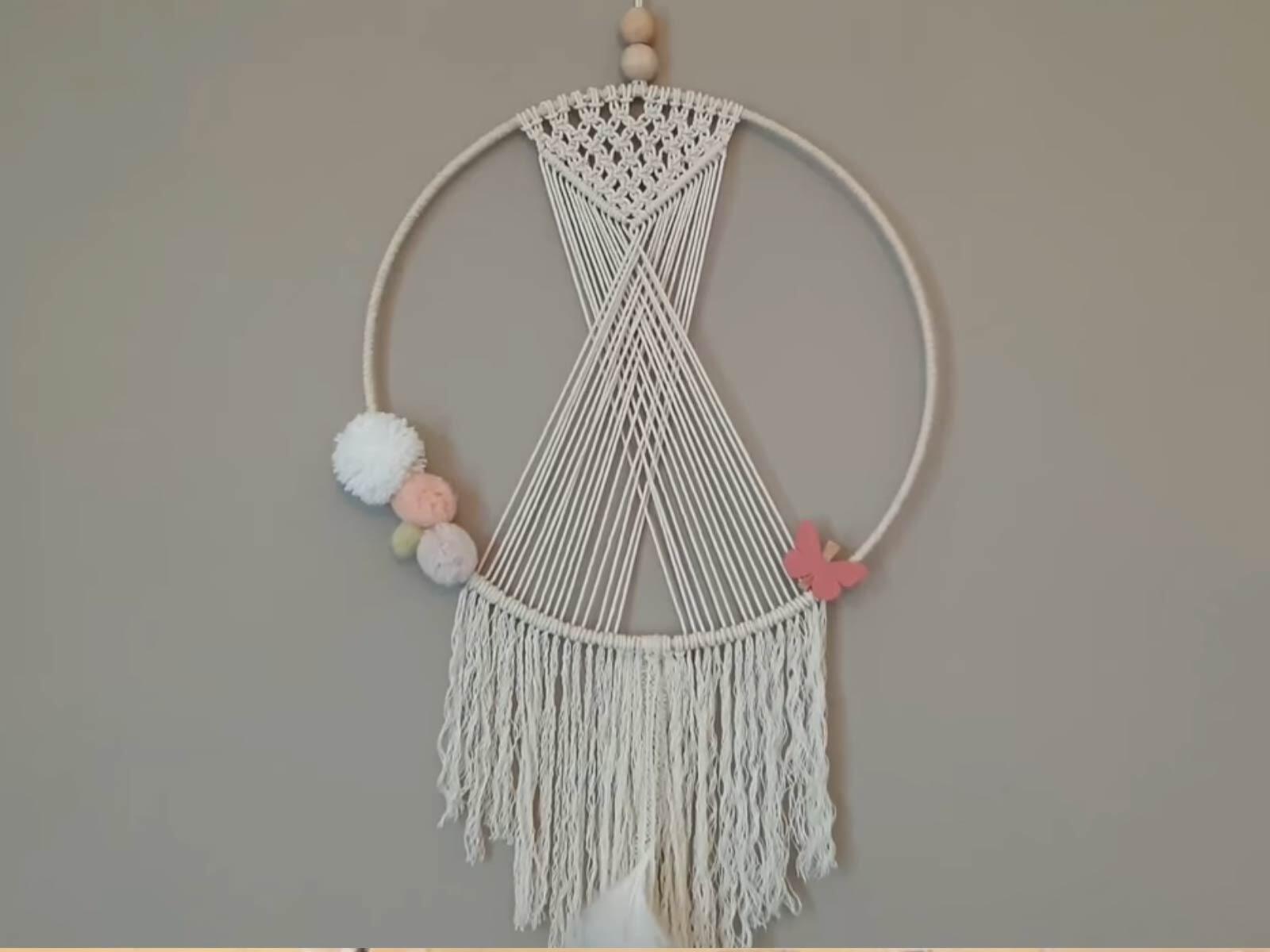 Comment réaliser un attrape-rêve géométrique en macramé ? | Leroy Merlin