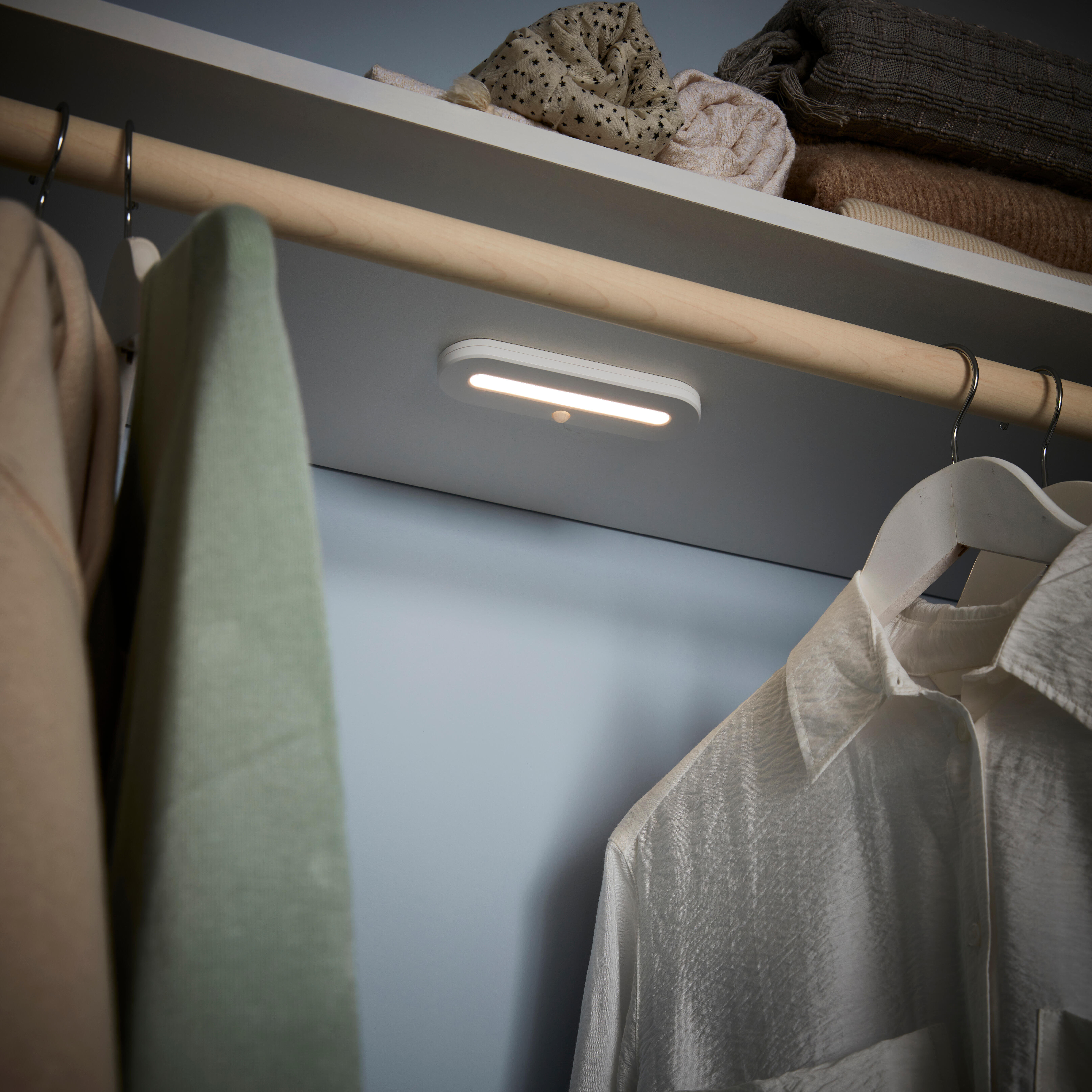 Reglette con fonte luminosa LED per interno del mobile Dudo, luce bianco, 1 x 80LM INSPIRE - 3