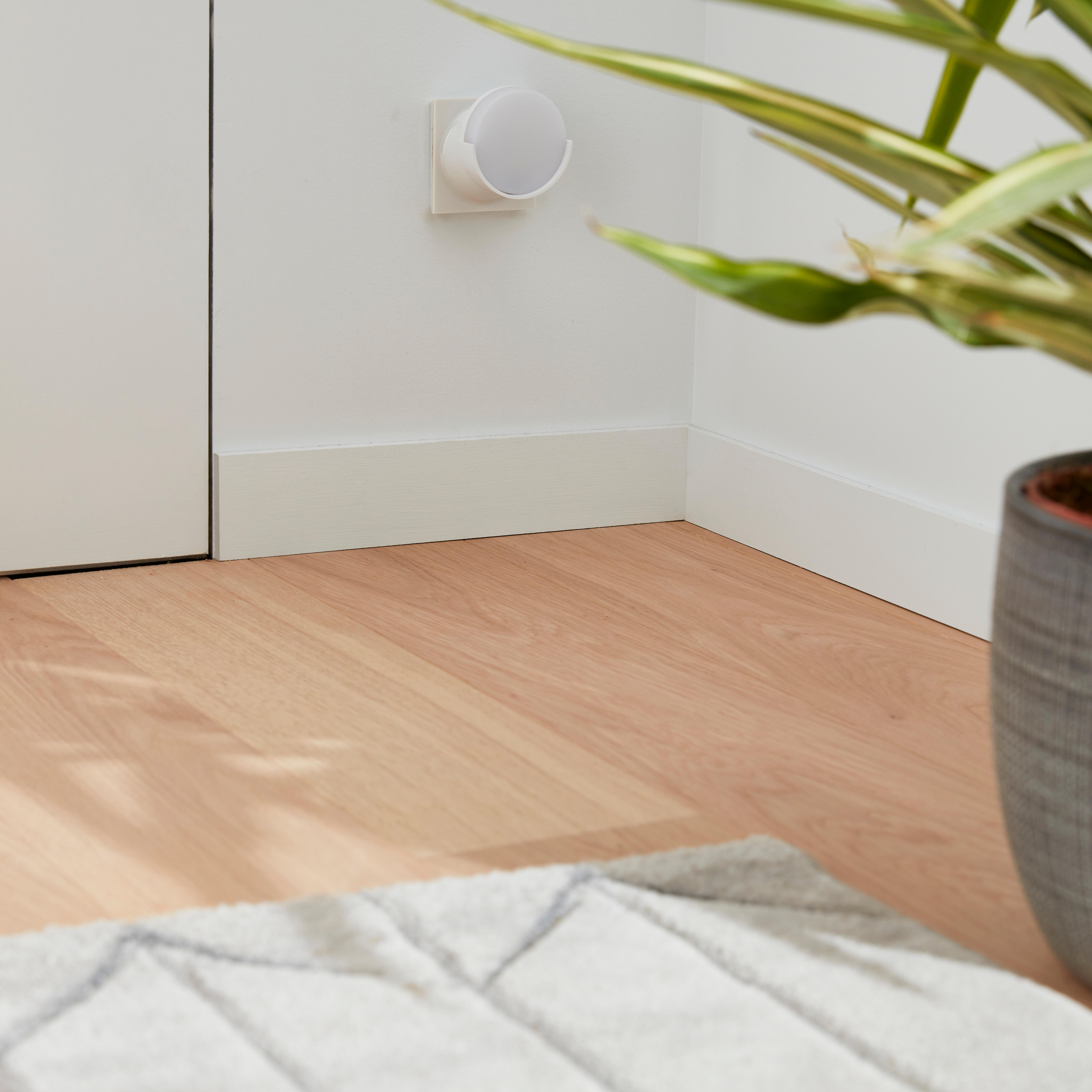 Lampka nocna do kontaktu biała LED - 3