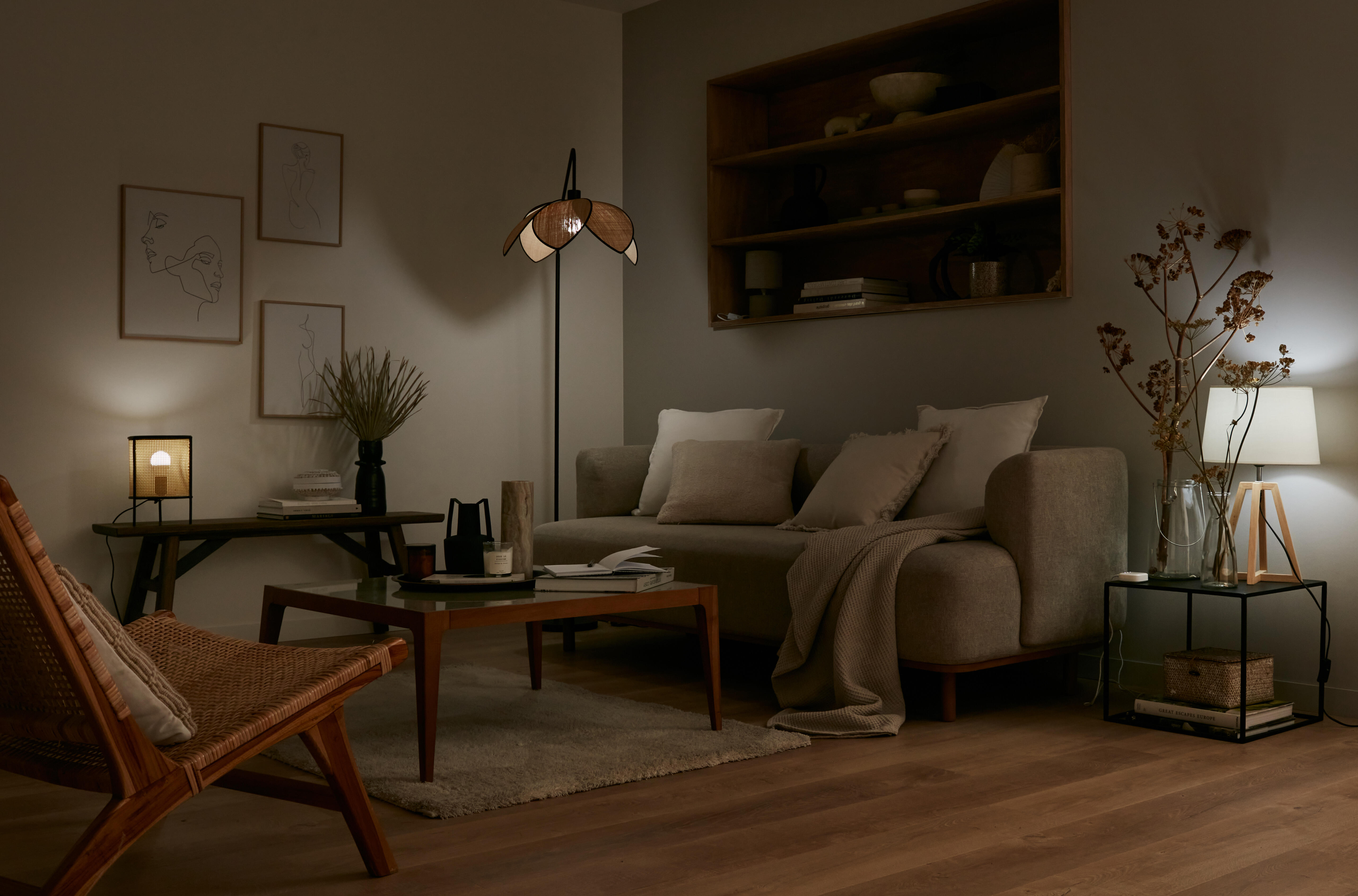 Żarówka Smart Enki LED z pilotem E27 7 W = 60 W 806 lm bursztynowa Lexman - 23