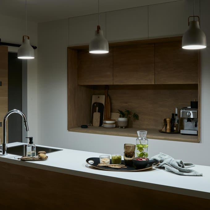 Lâmpada smart led E27 standard 64 806lm 2200k ENKI