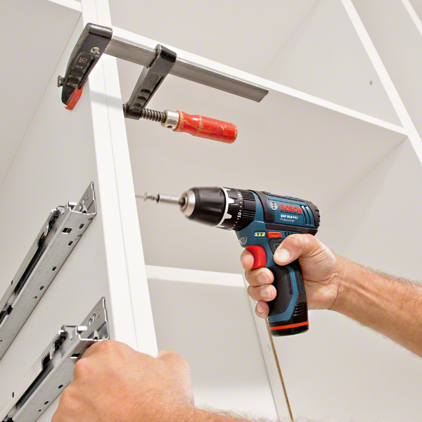 Perceuse sans fil 12 V BOSCH PROFESSIONAL GSR 12V-15, 30 Nm + 2 batteries 2Ah - 4