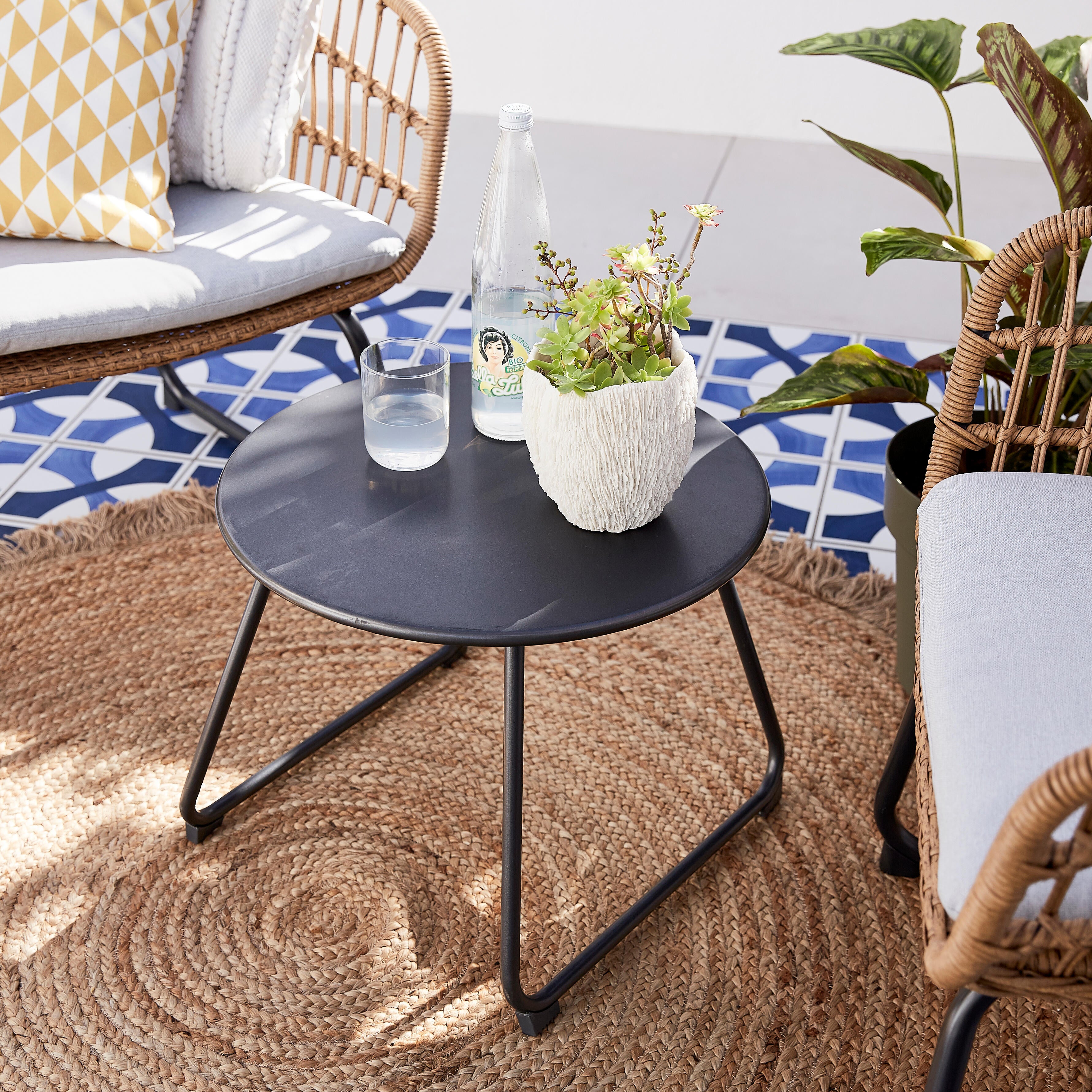 Table de jardin basse NATERIAL Timea rond gris - 2