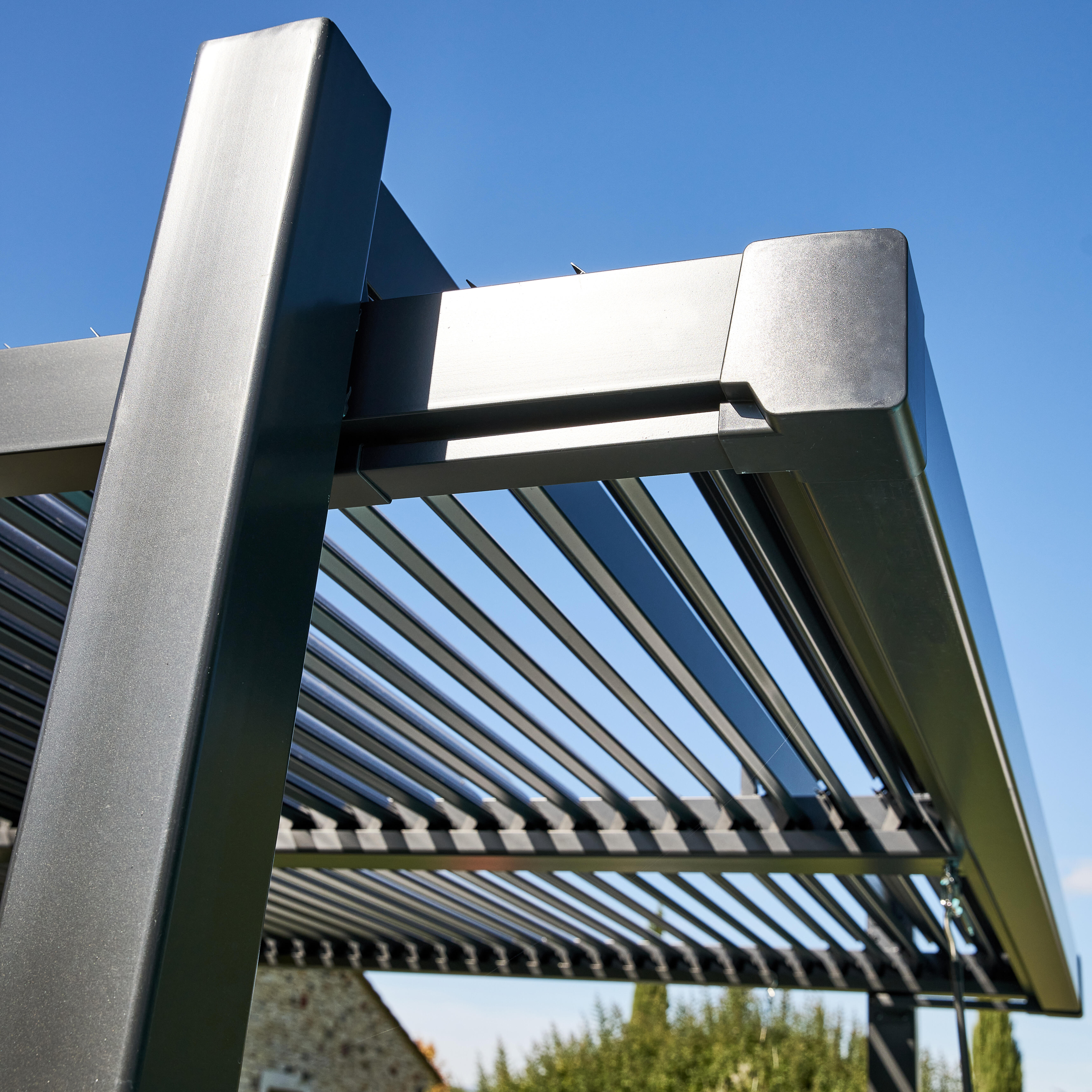 Pergola bioclimatica 3.2x3.6 m in alluminio antracite - Persea NATERIAL - 15