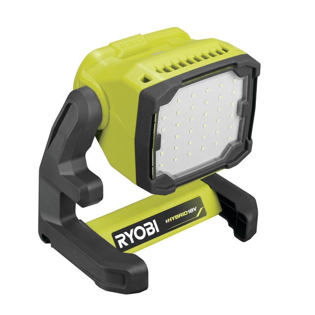 Lampe torche LED sur batterie lithium 1800 lumens RYOBI