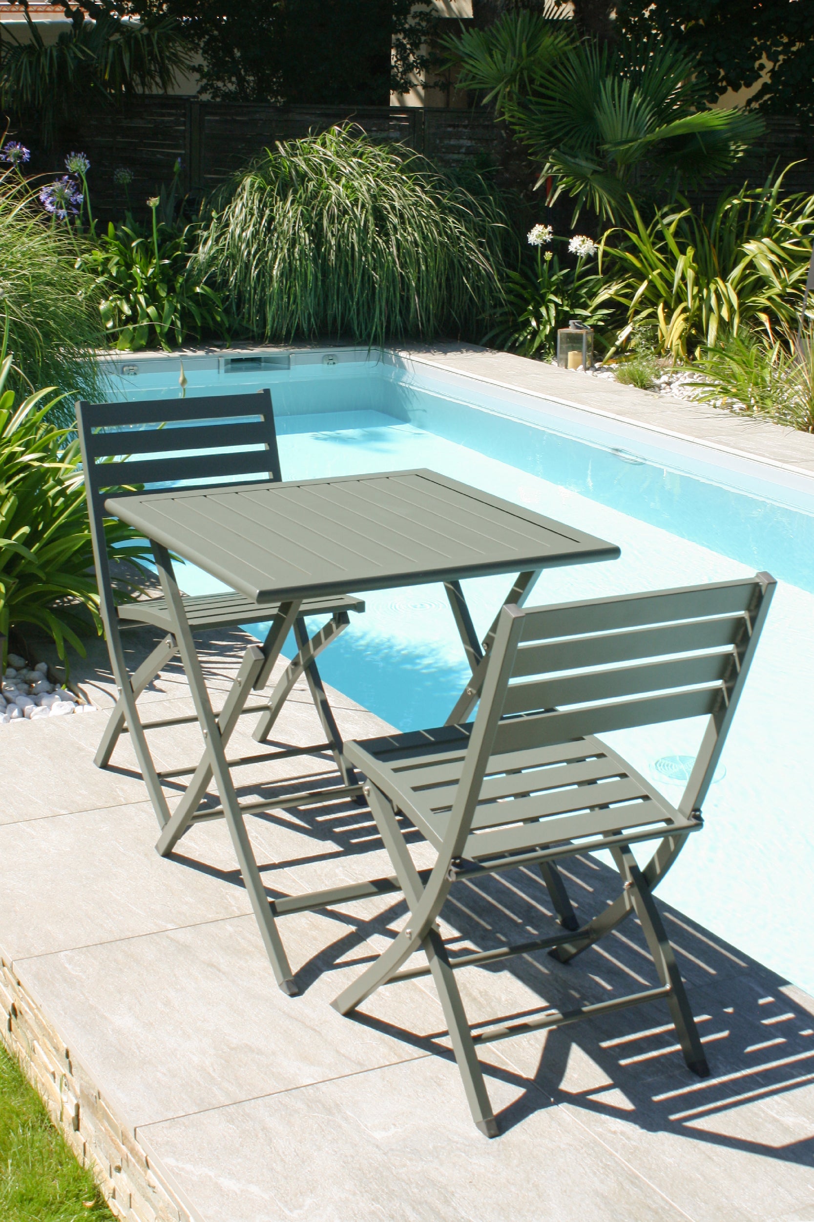 Table de jardin pliante Marius carré vert 2 personnes - CITY GARDEN - 2