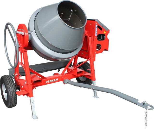 Location d'une bétonnière thermique tractable 300L