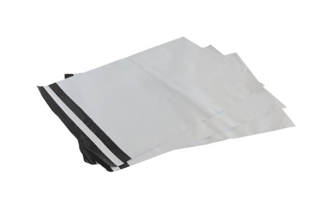 Lot de 10 sacs expédition postale, PACK AND MOVE, L.30 cm x l.27 cm x E. 6 cm
