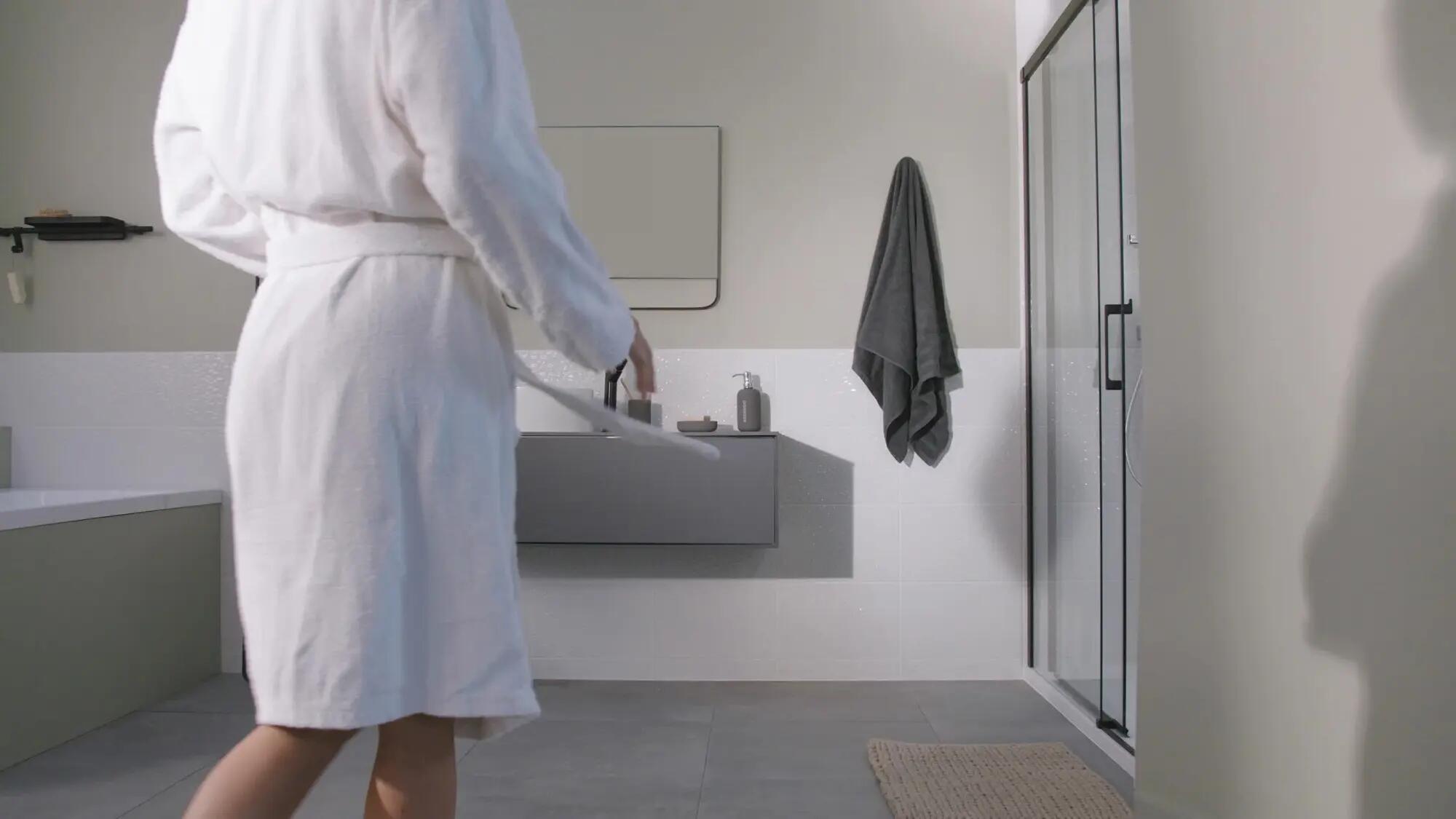 Vidéo colonne de douche sans robinet studio sensea
