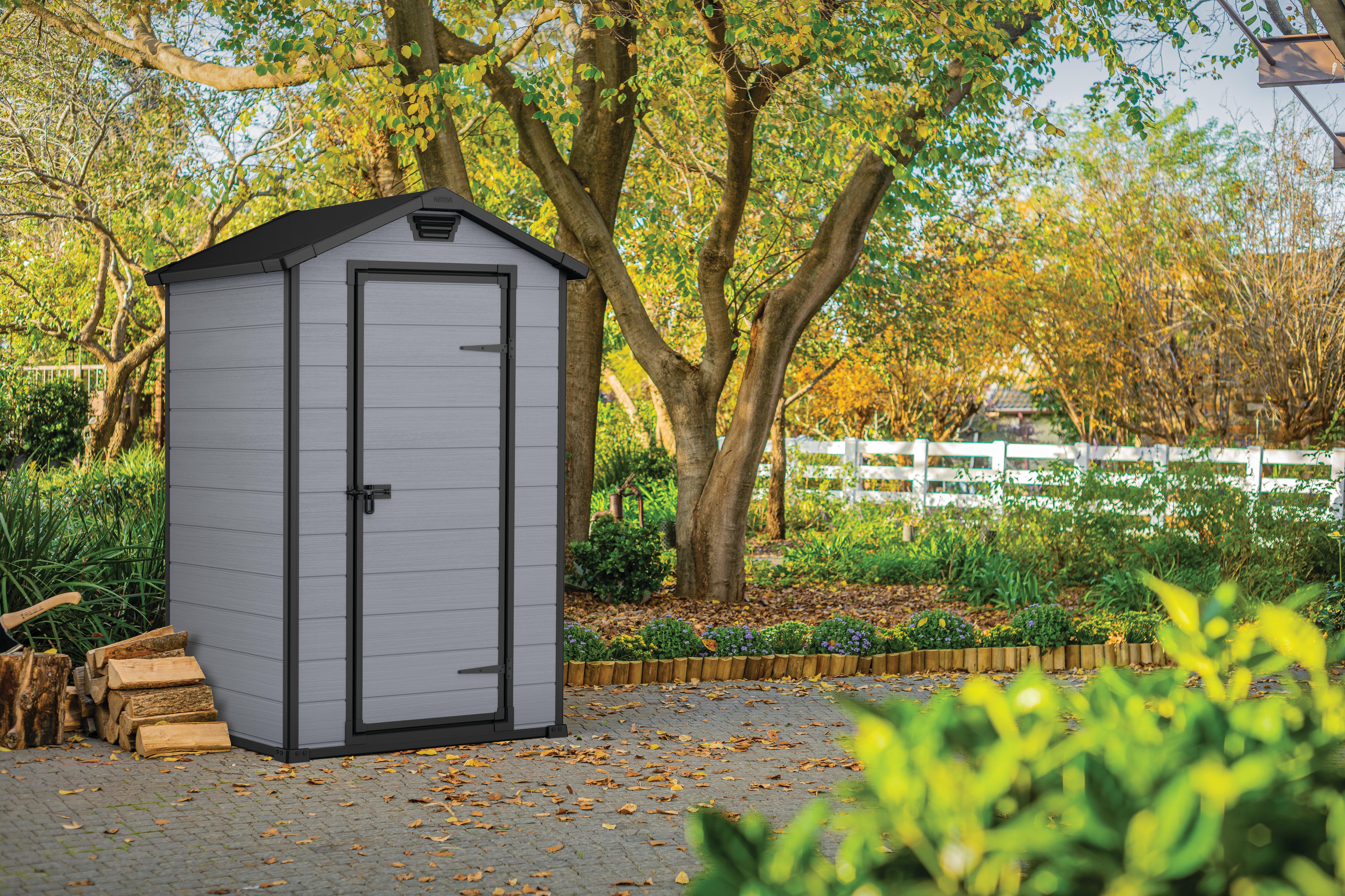 Casetta da giardino in polipropilene grigio 1 x 1 m, superficie esterna 1.1 m² e spessore parete 16 mm, con pavimento e porta ad anta singola, KETER Exclusive - 3