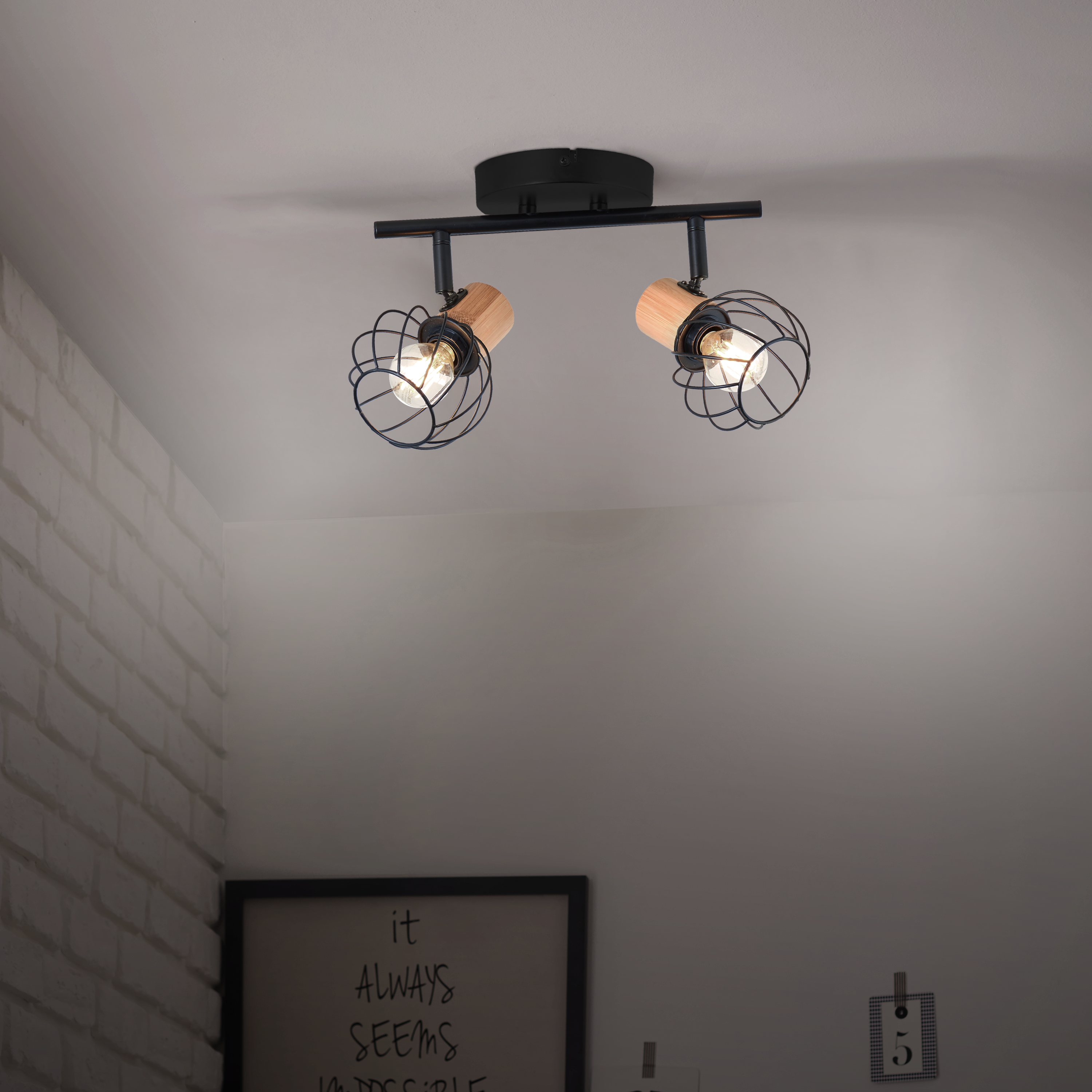 Foco decorativo INSPIRE MALLOW E14 D10CM 2 LÂMPADAS METAL PRETO/BAMBU - 23